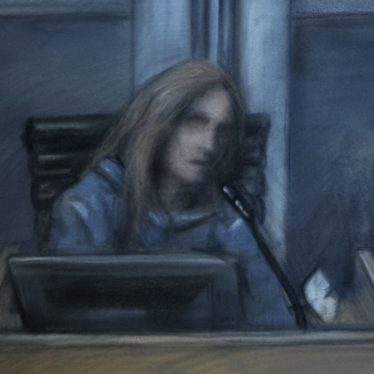 Der nächste Prozesstag, das nächste mutmaßliche Opfer belastet den Sohn der norwegischen Kronprinzessin. Marius soll sie während eines Trips auf die Lofoten vergewaltigt haben. "Ich habe die Augen zugemacht, um nicht Zeuge meines Missbrauchs zu werden."