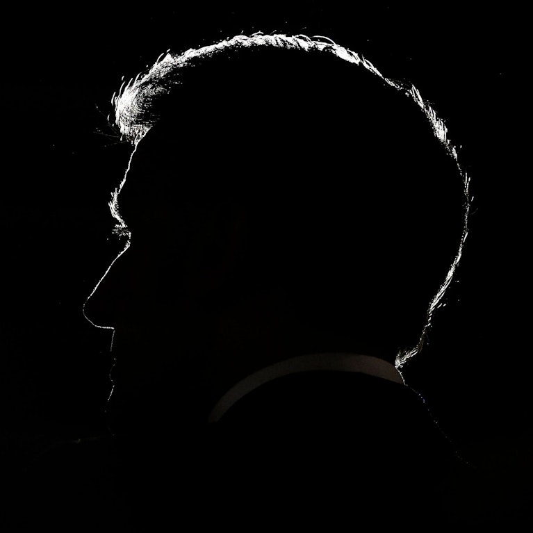 "Die Krise, die wir gerade durchleben, stellt einen tiefgreifenden geopolitischen Bruch dar." In einem Interview warnt Frankreichs Präsident Emmanuel Macron vor dem "offen feindseligen" Amerika und stellt einen 4-Punkte-Notplan für die EU vor.