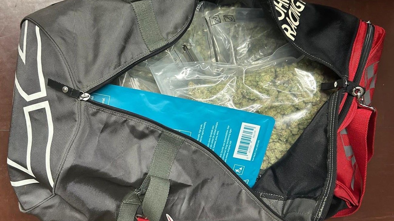 Die Exekutive stellte kiloweise Drogen sicher.