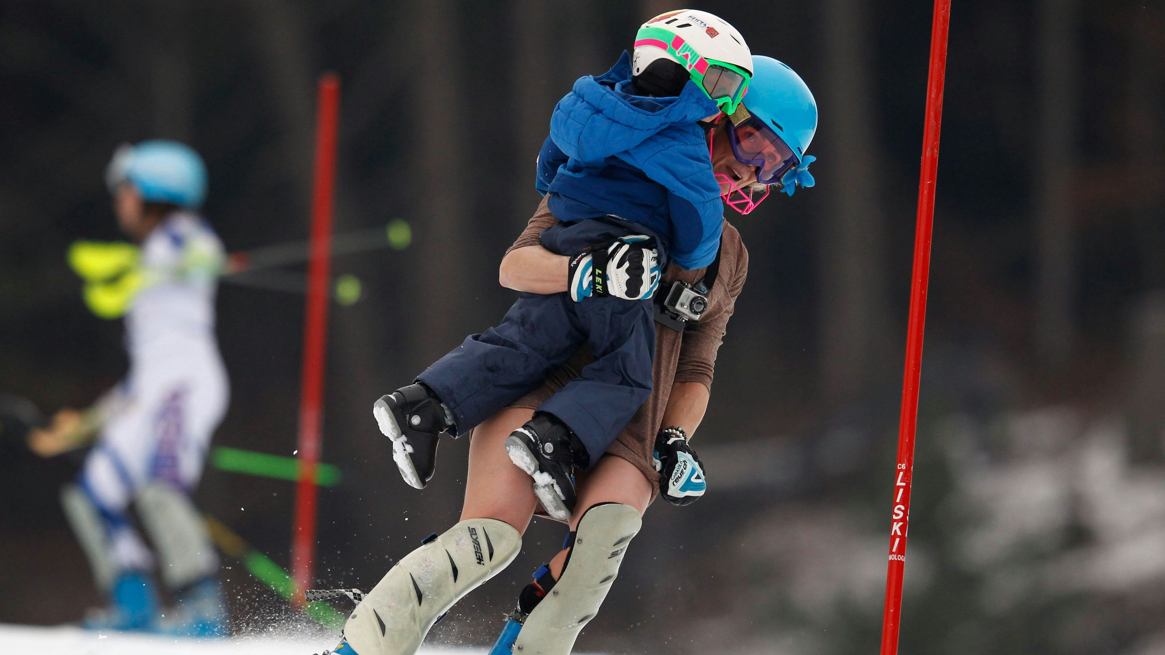 Heute.at - Mama-Sohn-Duo begeistert bei Olympischen Winterspielen