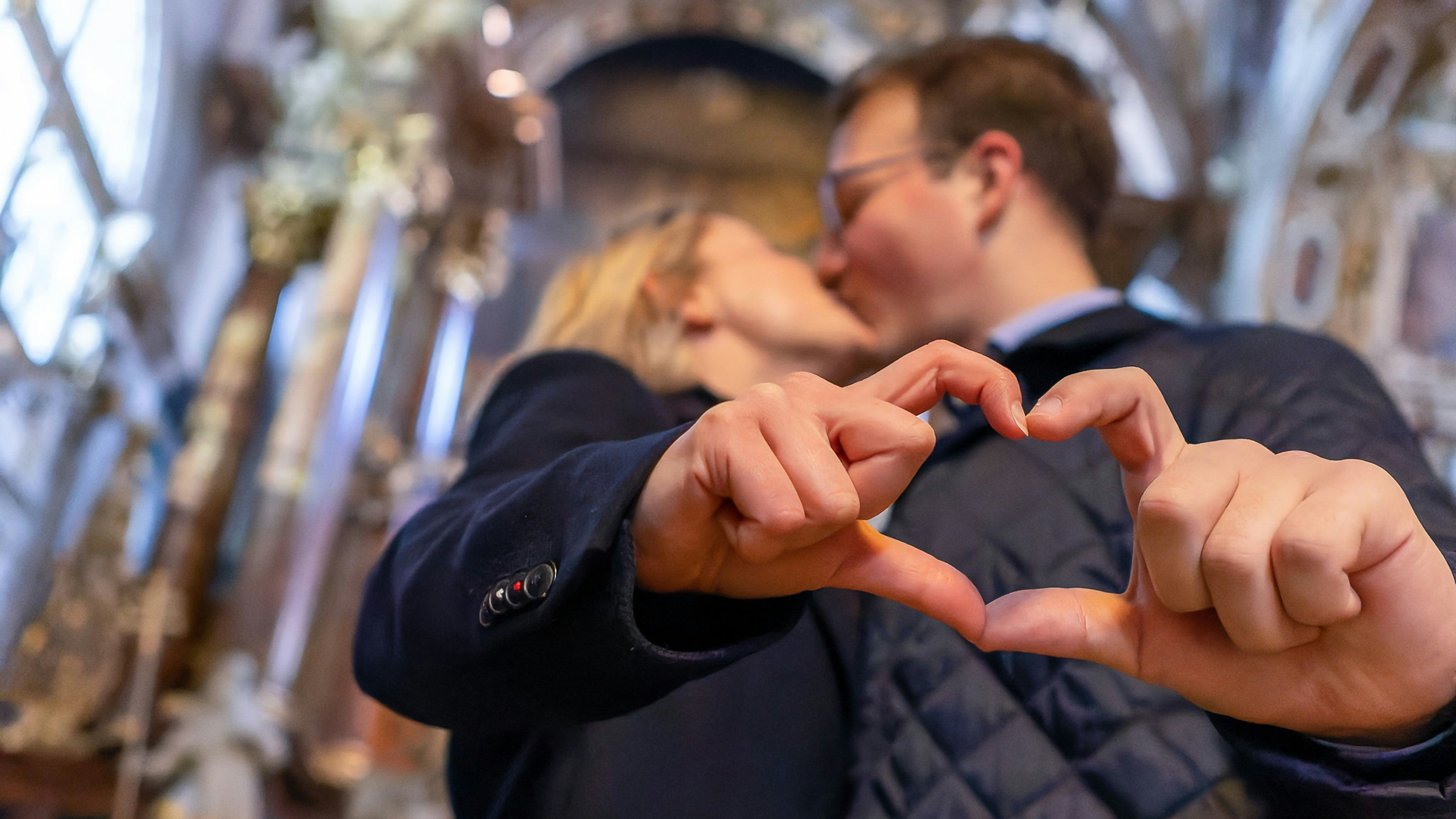 Valentinstag: Segen für Paare und Singles