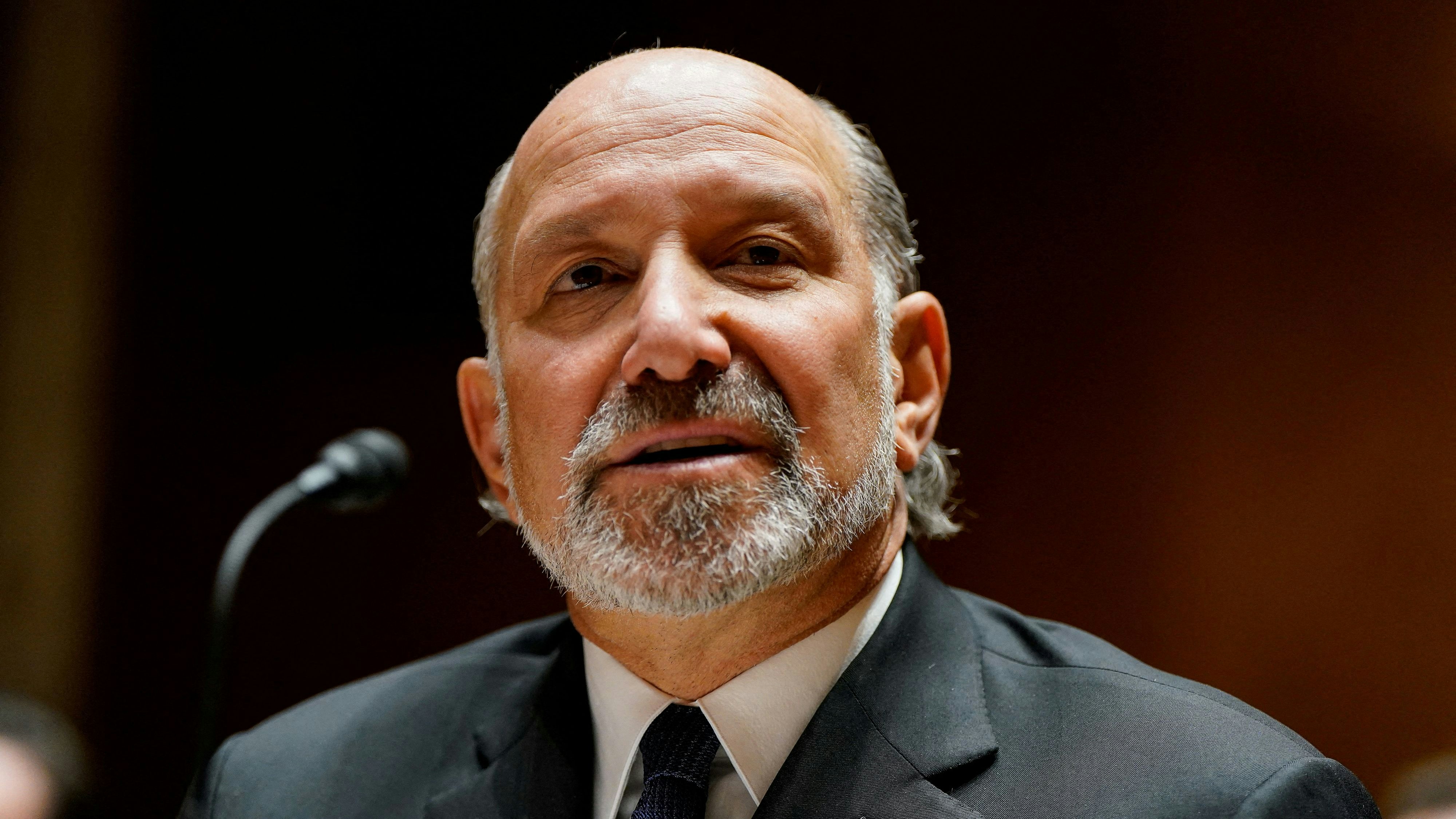 US-Handelsminister Howard Lutnick räumte ein, die berüchtigte Epstein-Insel besucht zu haben.