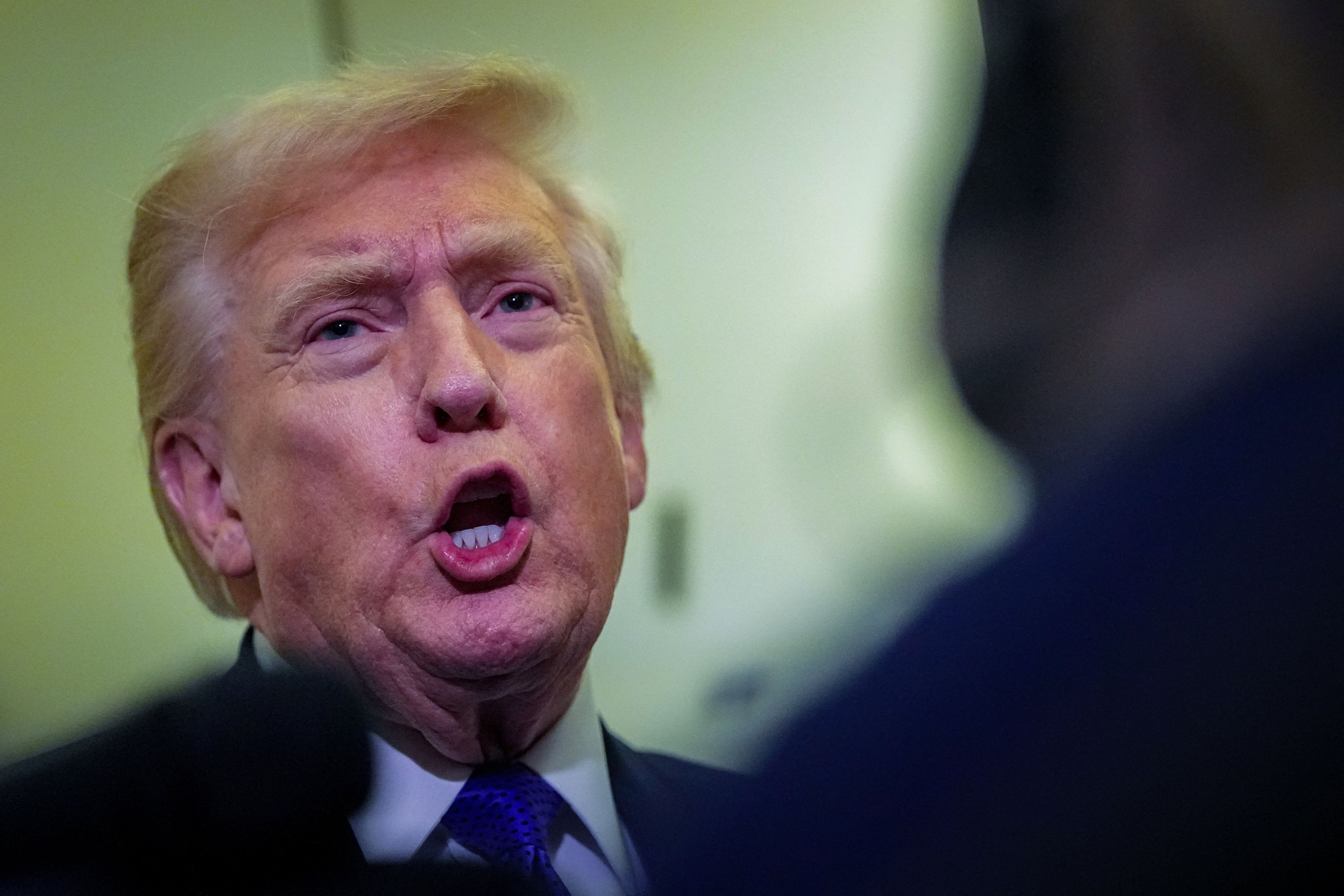 Donald Trump kippt wichtige CO2-Regeln. 