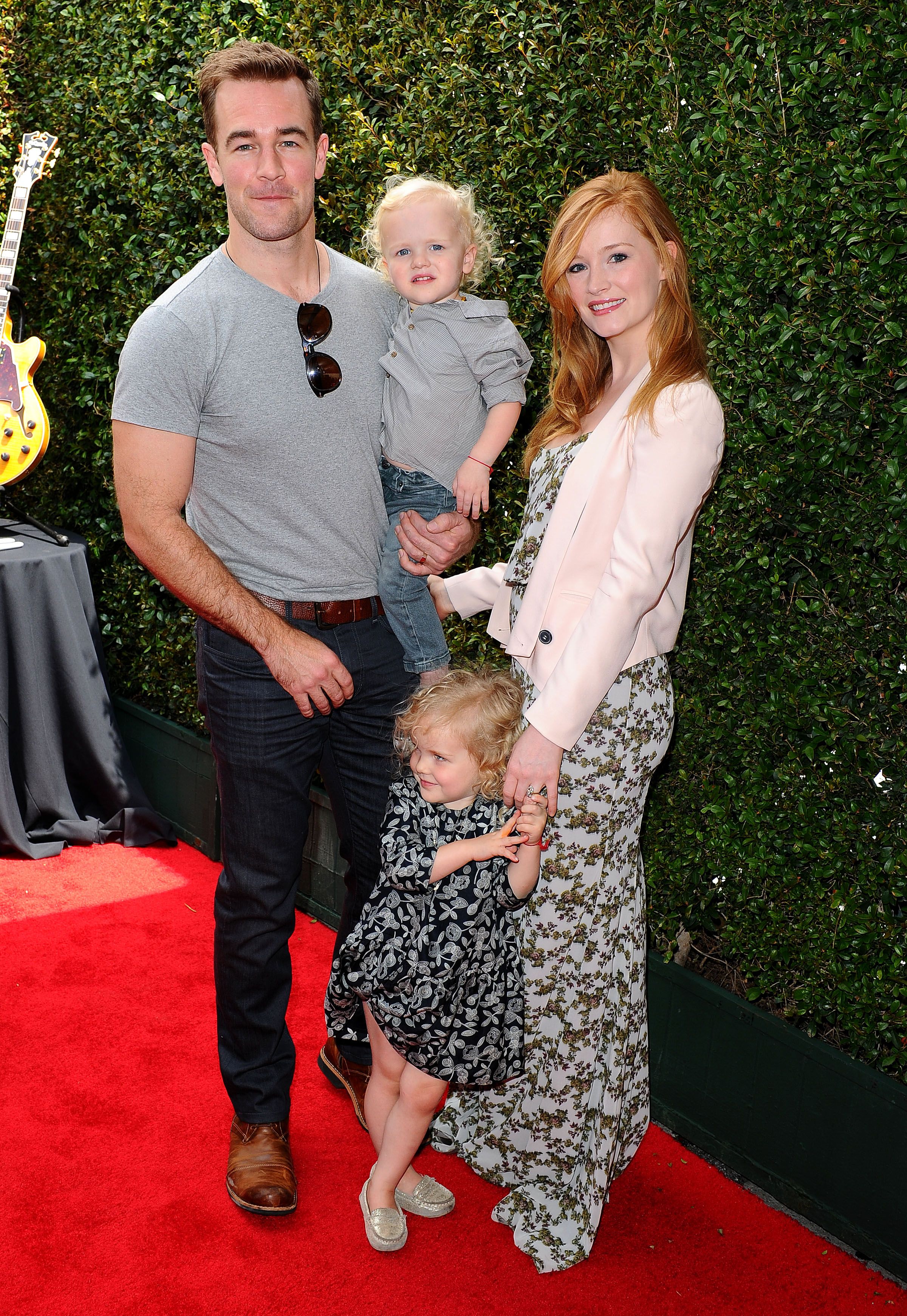 James Van Der Beek mit Ehefrau Kimberly Brook und Sohn Joshua im Jahr 2014.