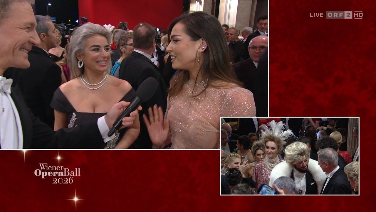 Andi Knoll fordert Lilli Paul-Roncalli am Opernball zum Kronleuchter-Stunt heraus.