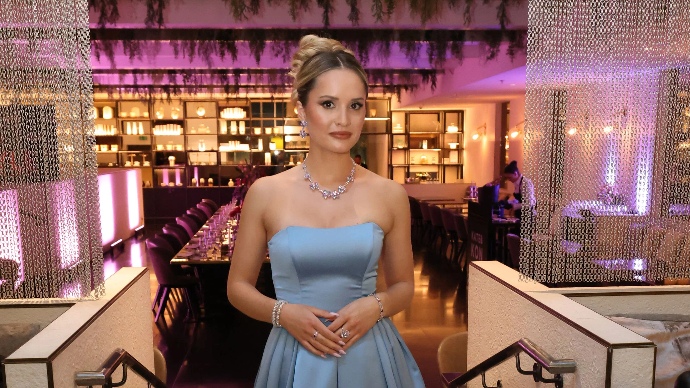 Davina Geiss im Le Meridien bei der Pre-Cocktail-Party von Adi Weiss vor dem Opernball 2026.