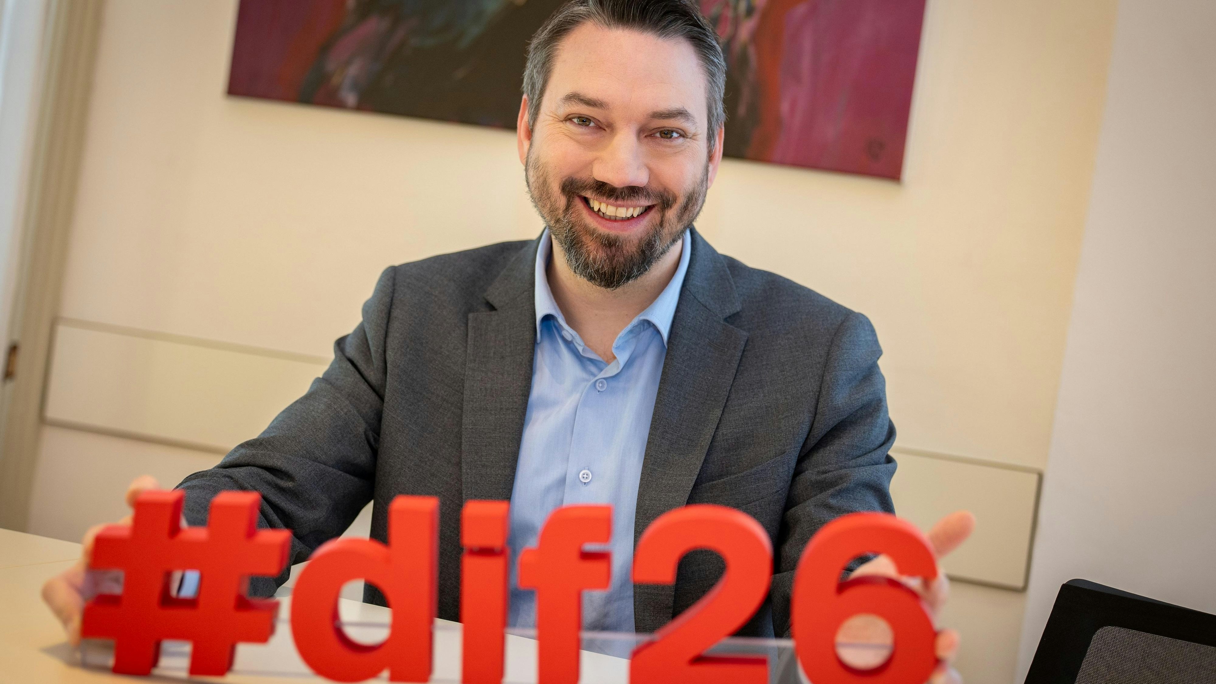 SPÖ-Landesparteisekretär Jörg Neumayer präsentierte erste Informationen zum heurigen Donauinselfest.