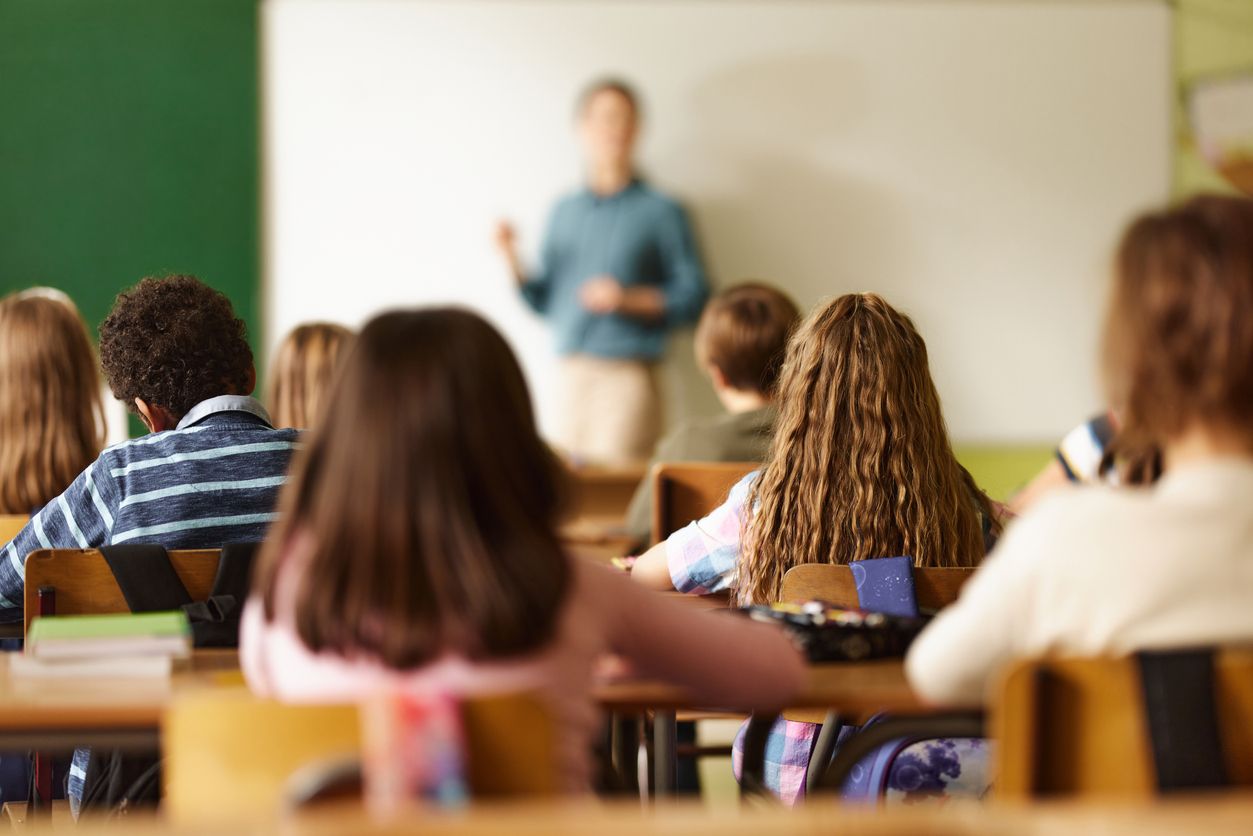 An einer Schule in Deutschland müssen 40 Kinder die 1. Klasse wiederholen.