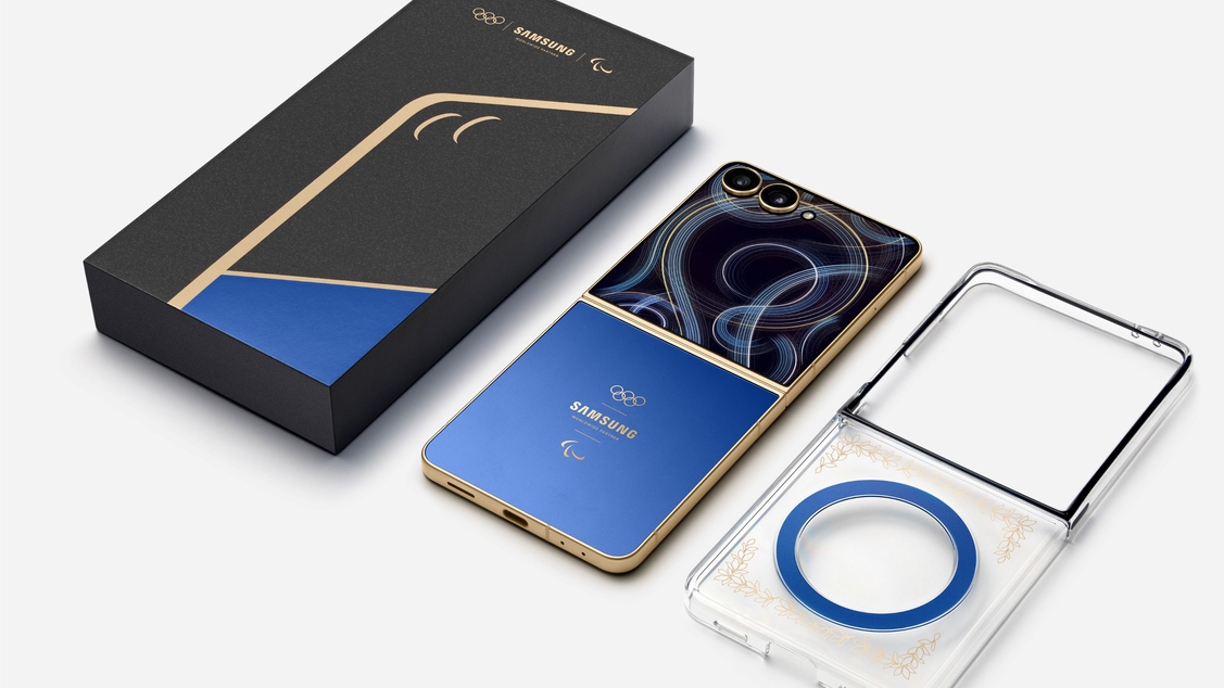 Das Samsung Galaxy Z Flip7 Olympic Edition, das extra für die Spiele entwickelt wurde.