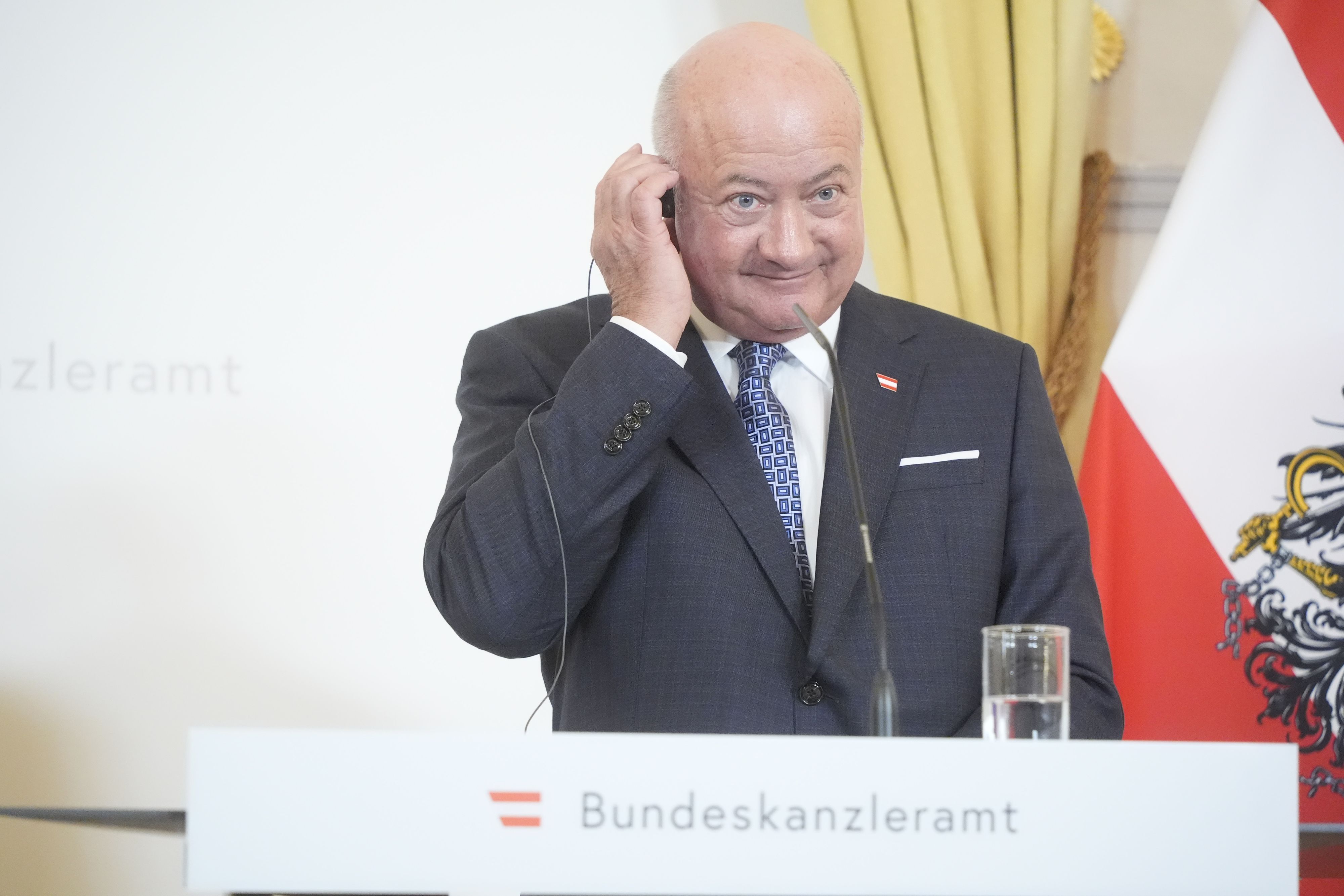 ... also "Immer vorwärts FPÖ – Featuring Herbert Kickl" soll ja derzeit richtig reinhauen