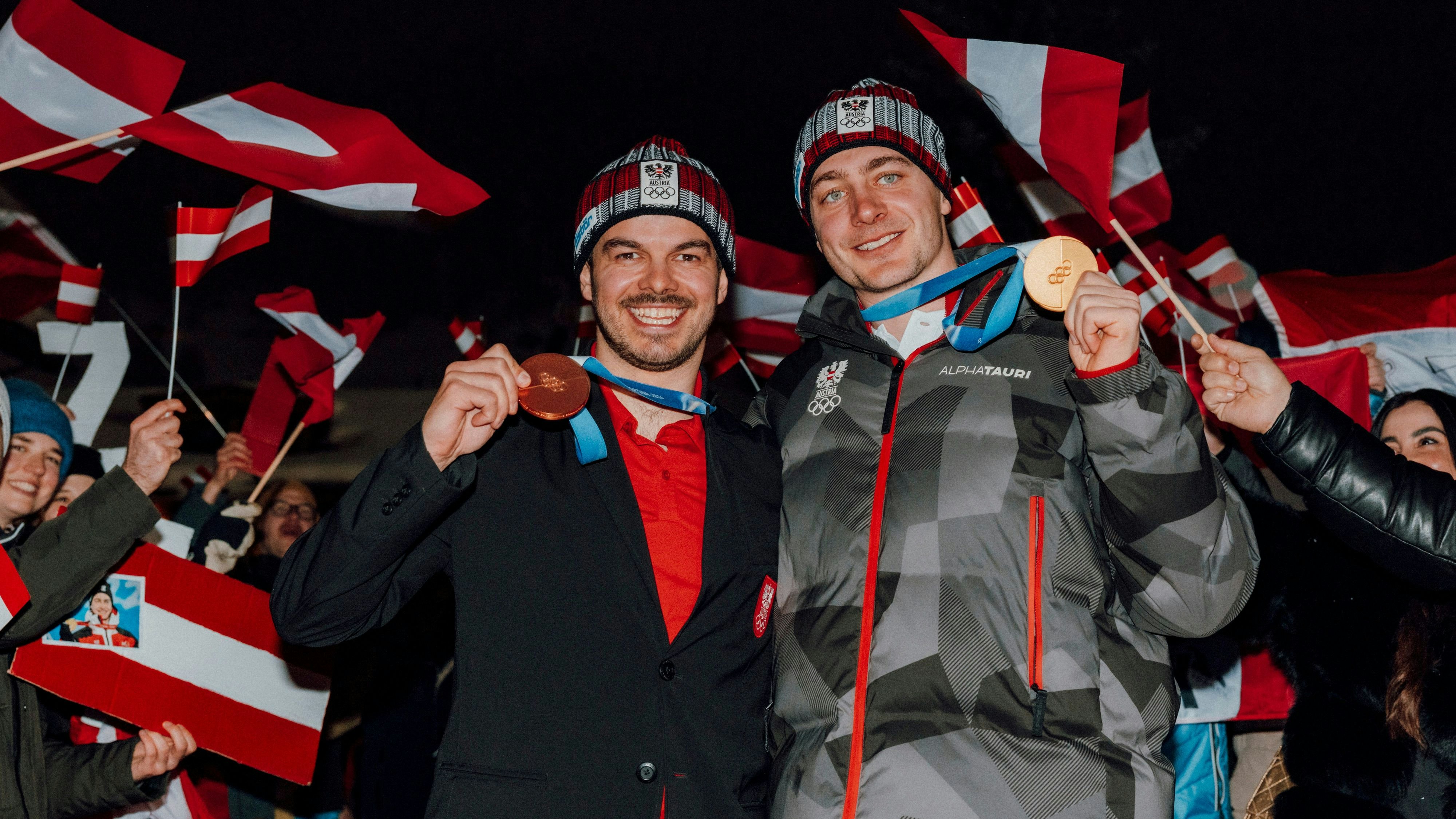 Silber-Gewinner Jakob Dusek und Gold-Mann Alessandro Haemmerle.