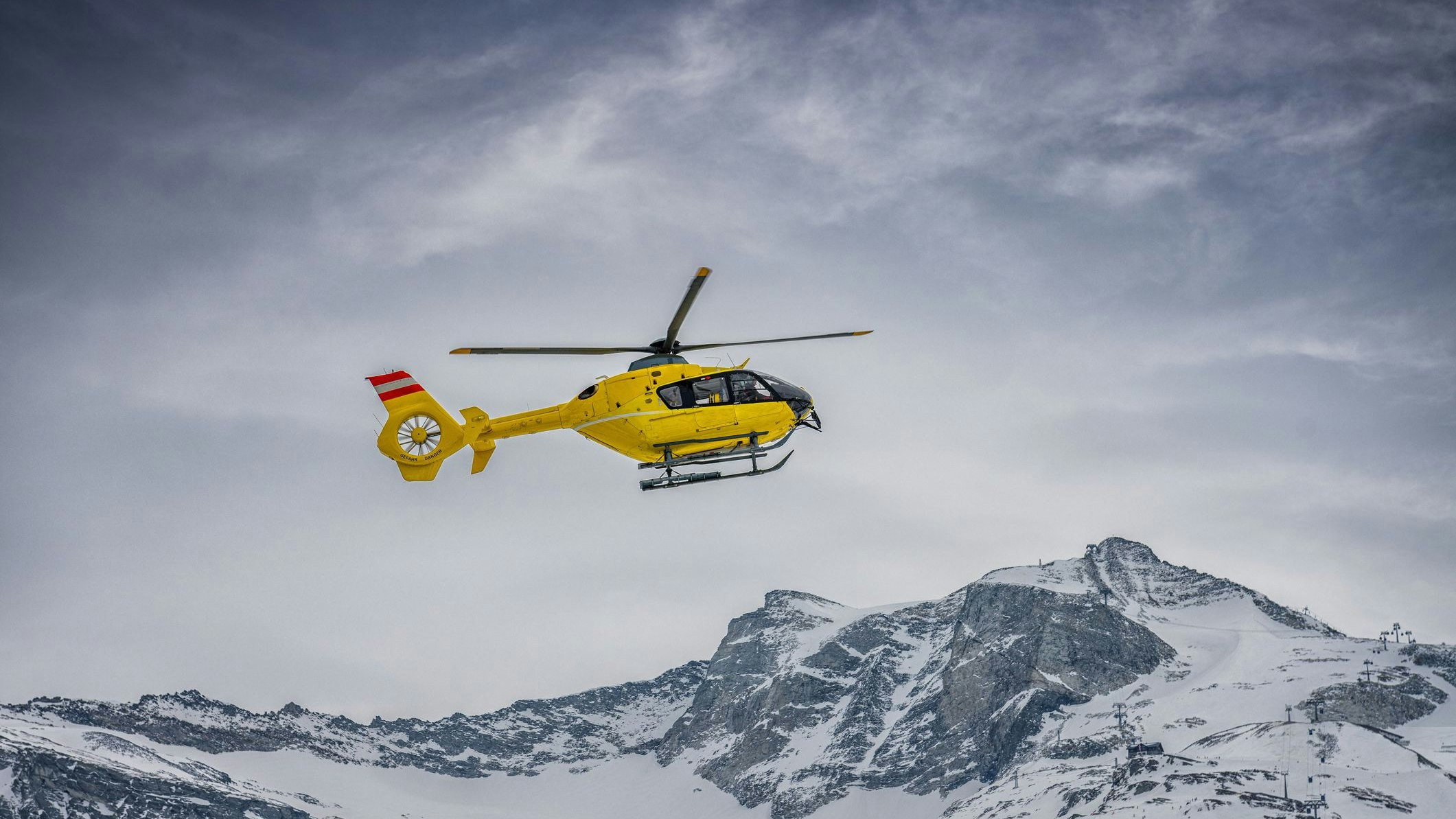 Die 60-Jährige wurde mit dem Hubschrauber ins Spital gebracht.