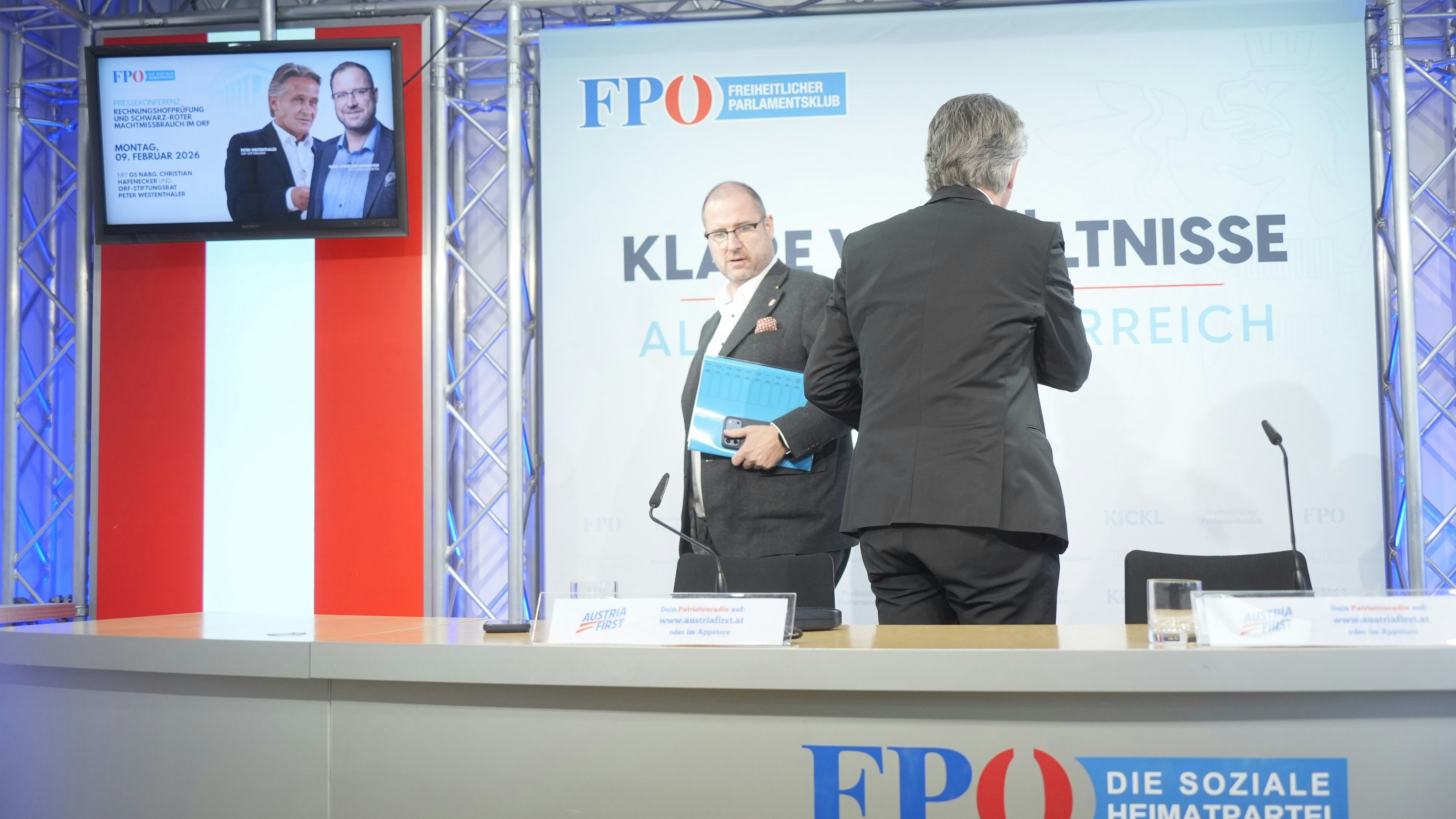 ... das Einzige worauf du aufpassen musst, Peter, ...