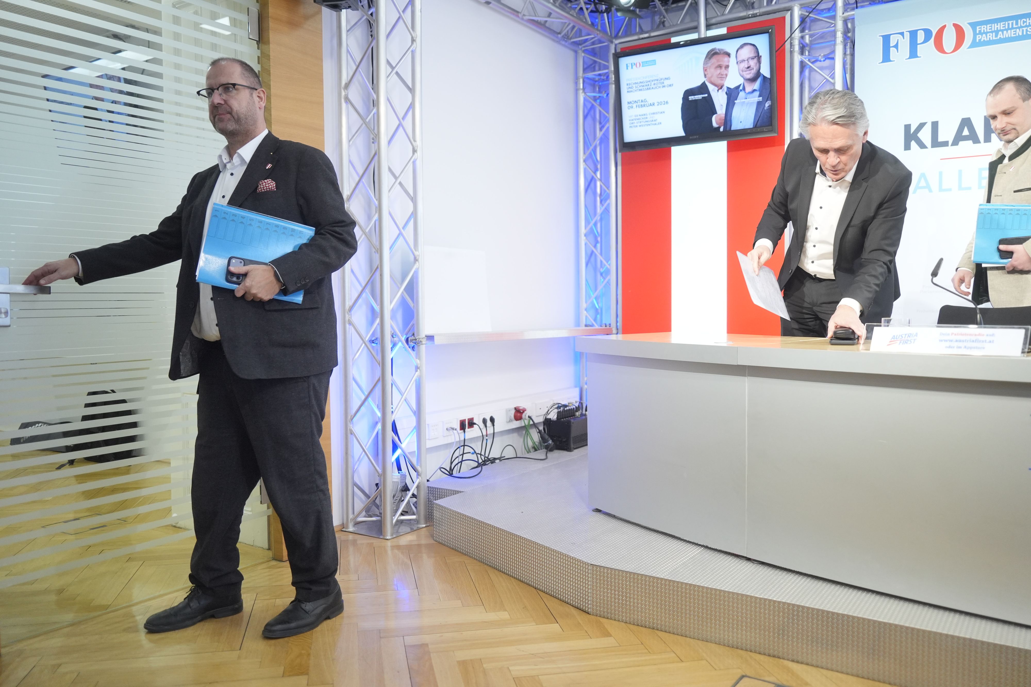 ... dass du die Handgurke nirgends liegen lässt