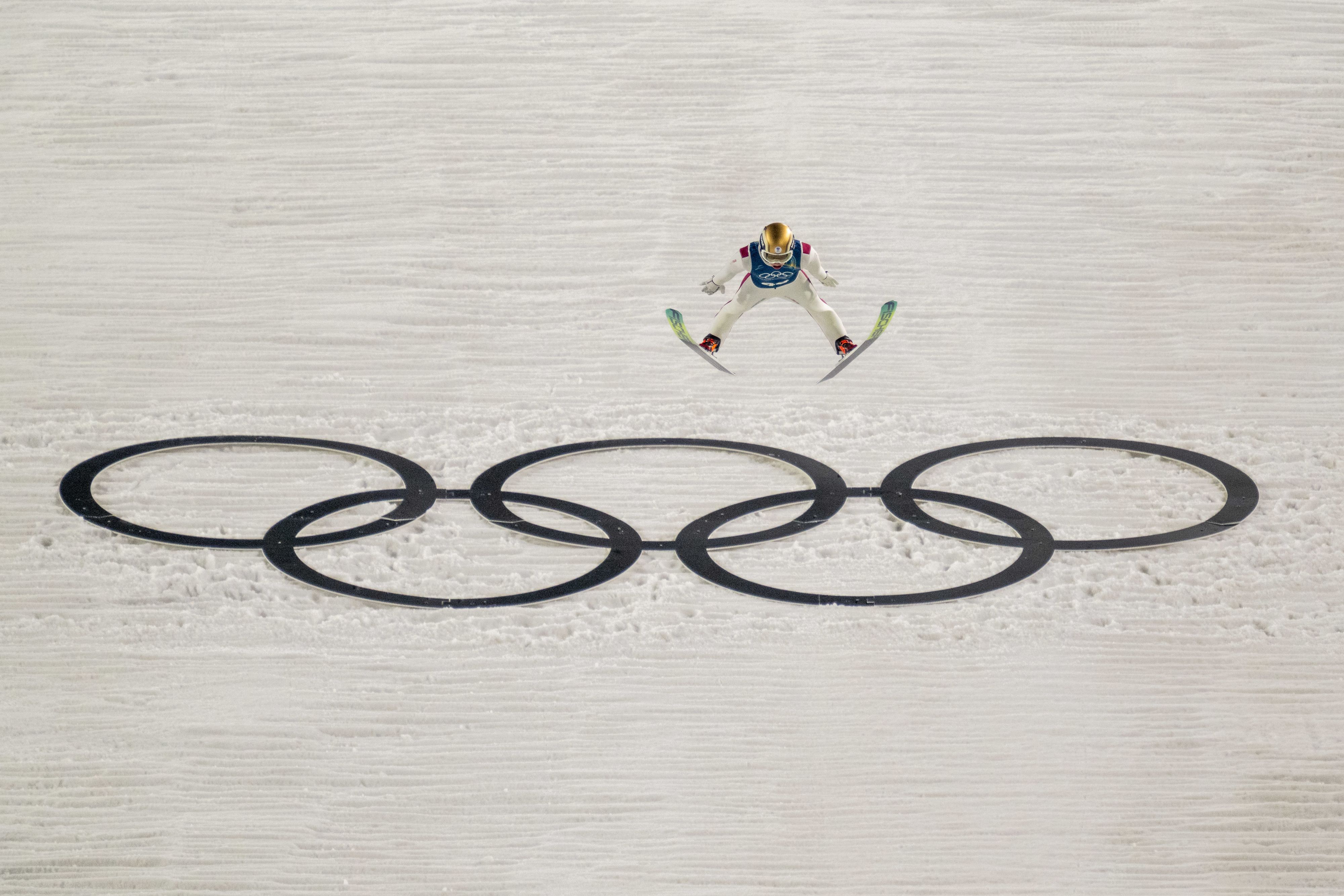 Österreichs Top-Springer Jan Hörl. 