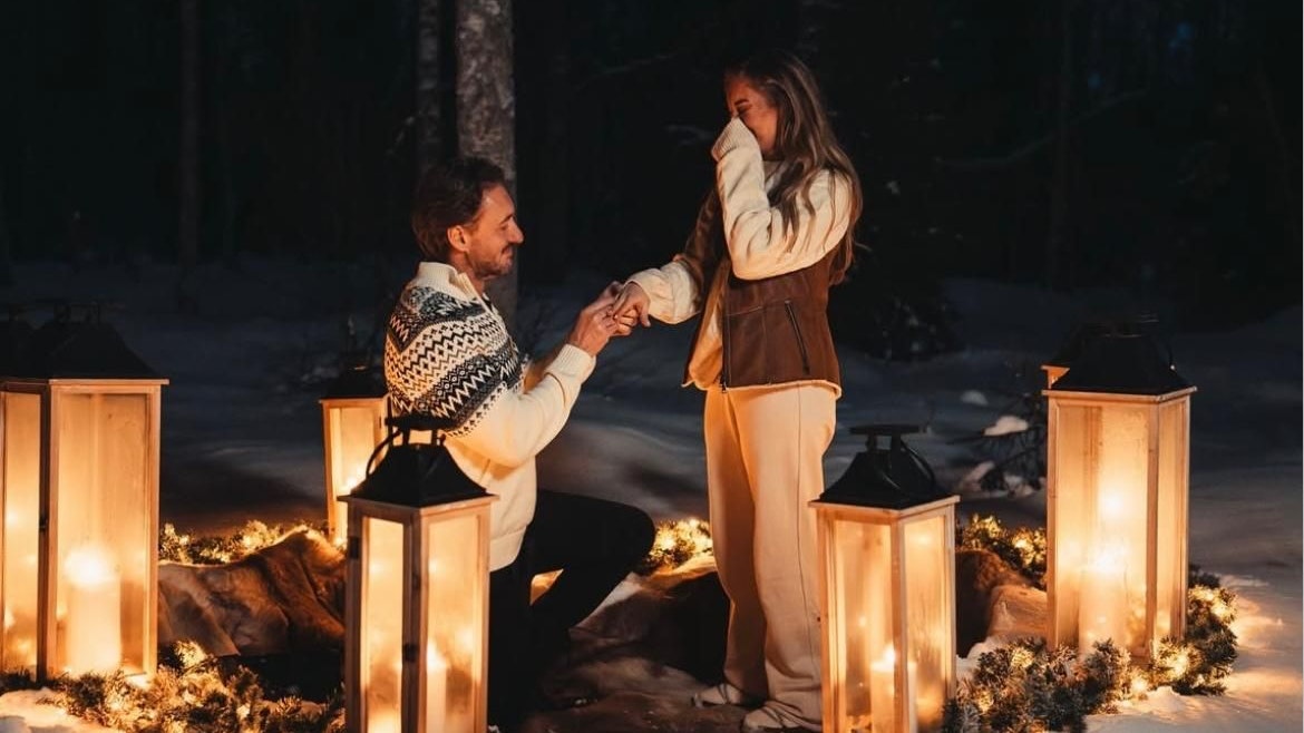 Alfred Enzensberger überraschte am Valentinstag seine Stephanie Davis mit einem Antrag.