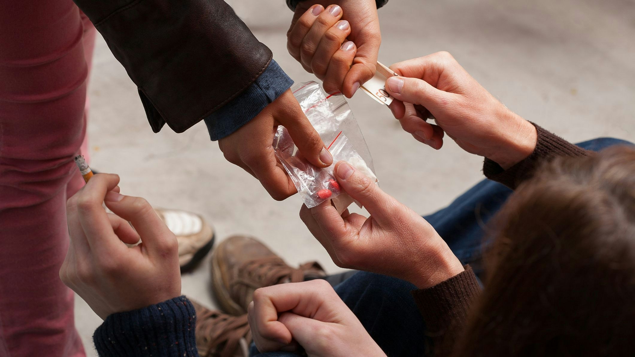 Die Drogenbande wurde überführt.