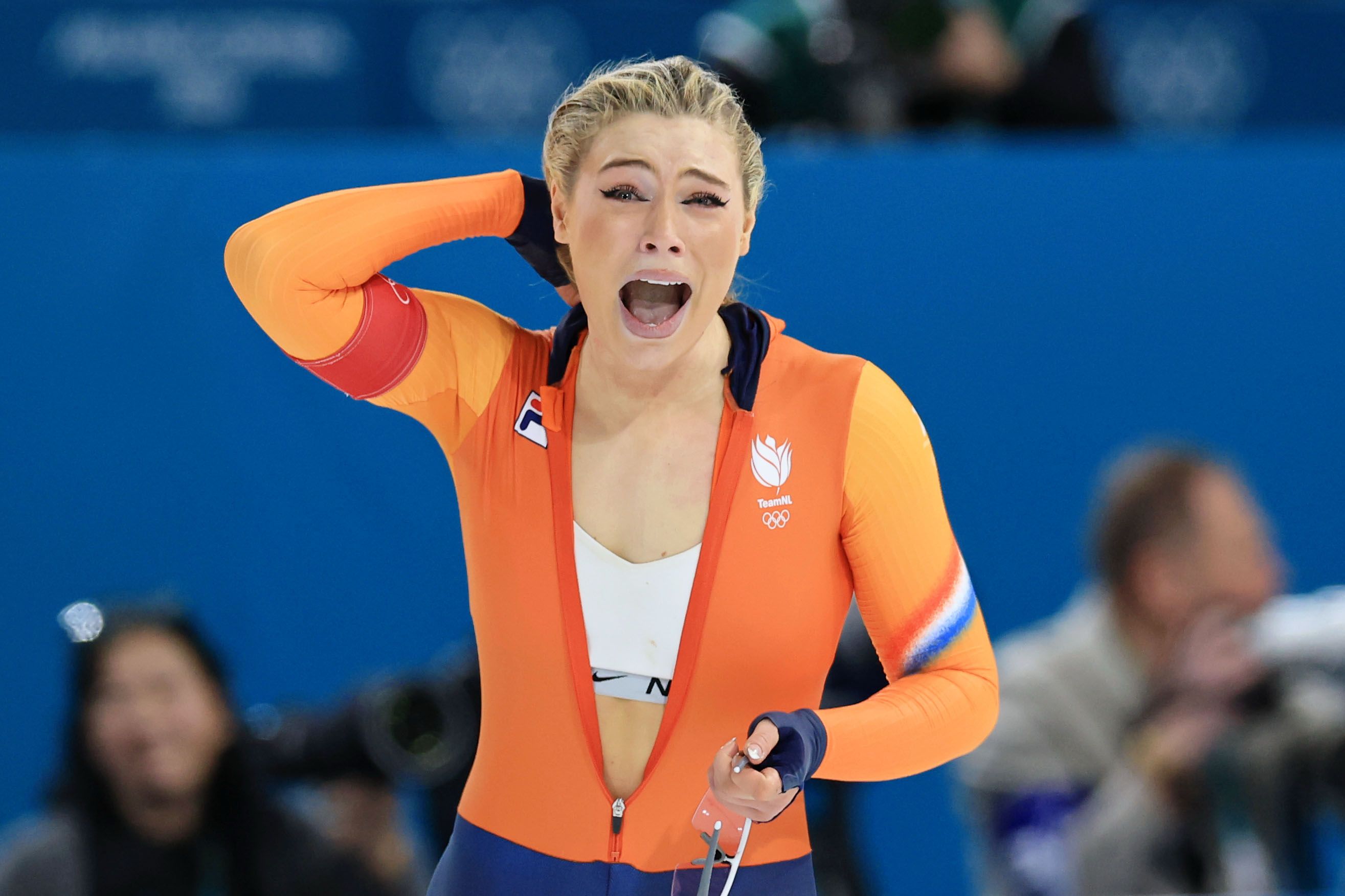 Leerdam mit ihrem Sport-BH-Jubel