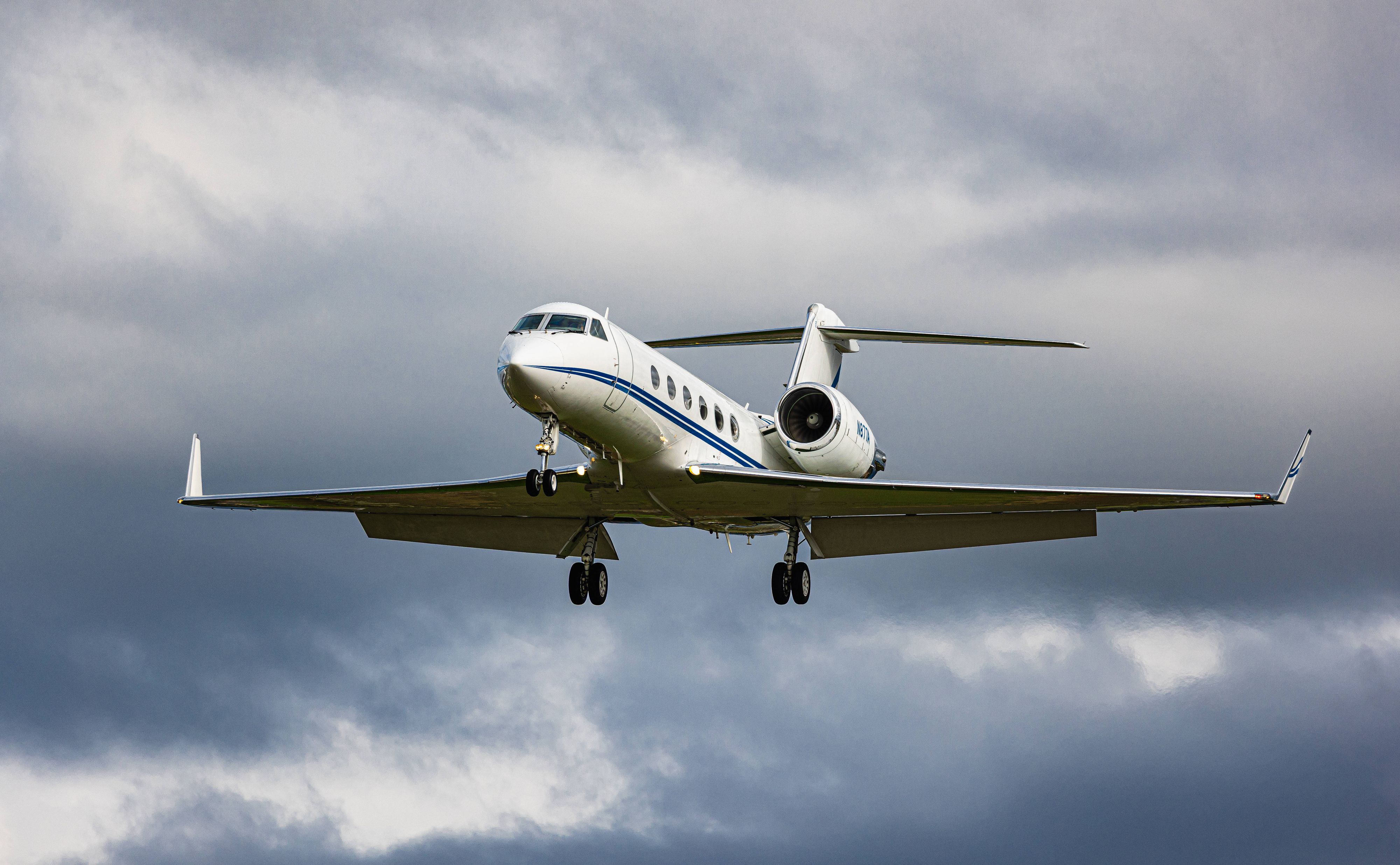 Zwei US-Piloten legten mit der Gulfstream IV einen geplanten Tankstopp in Westafrika ein.