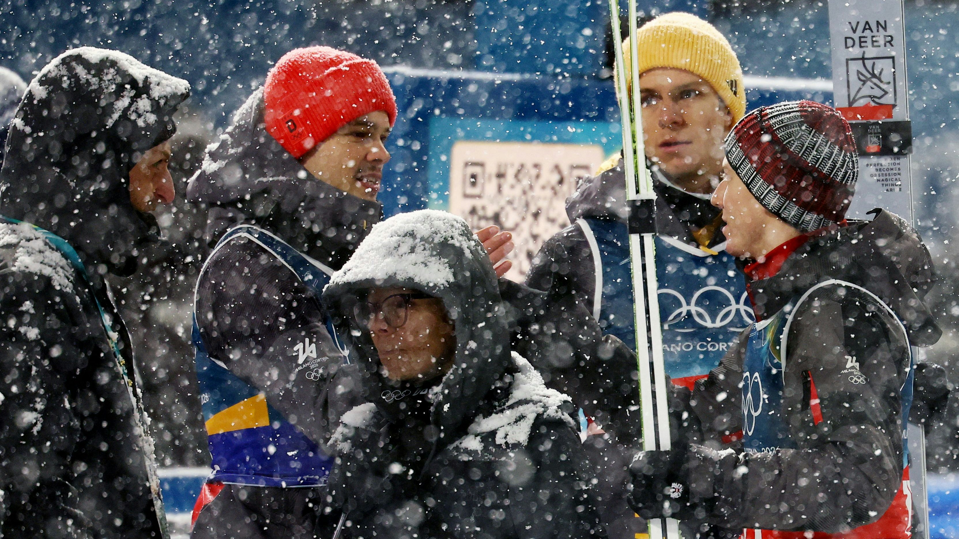 Skisprung-Aufreger: Raimund und Wellinger verpassen Bronze hauchdünn.