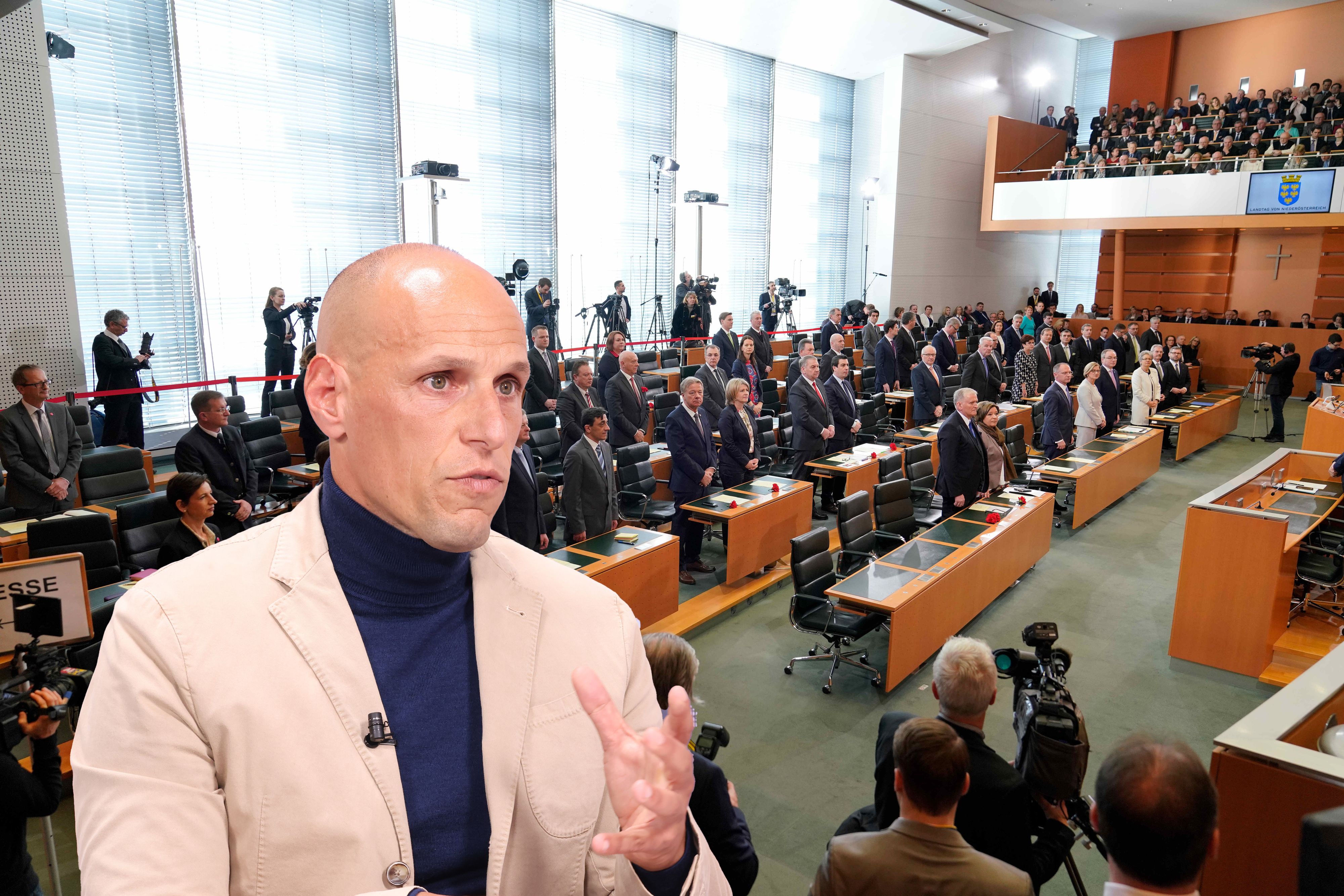 Niederösterreichs FPÖ-Bildungssprecher Helmut Fiedler im Fokus – seine Aussagen bei 