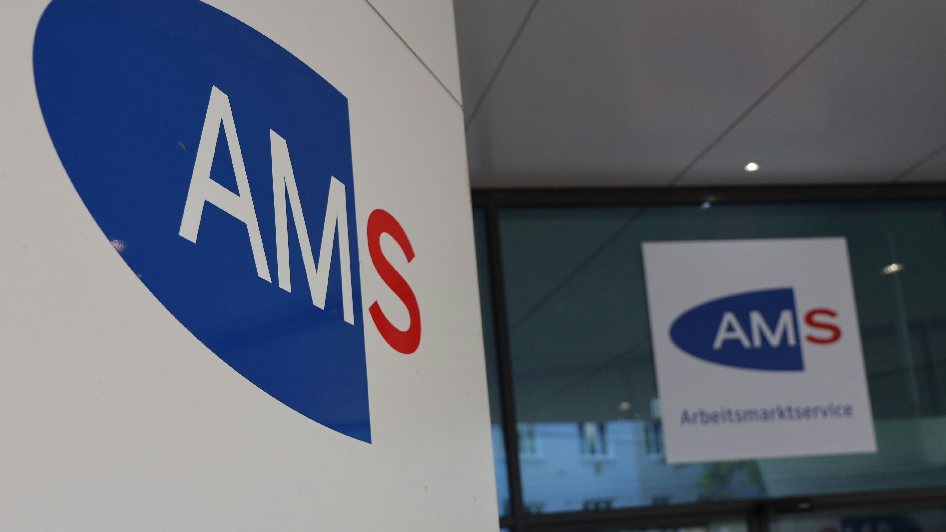 Heute.at - 3.309 € in 6 Monaten – AMS streicht Österreicher Geld