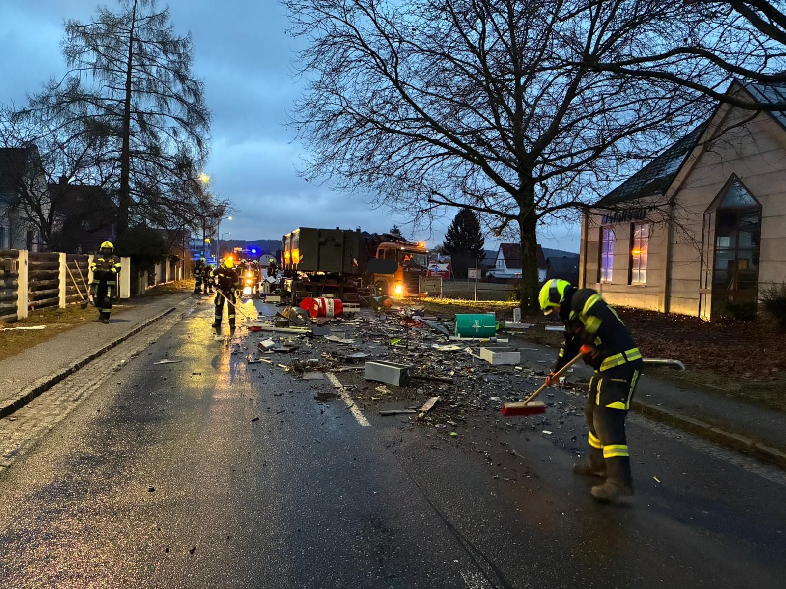 Am Dienstag verursachte eine Notbremsung einen Feuerwehreinsatz.