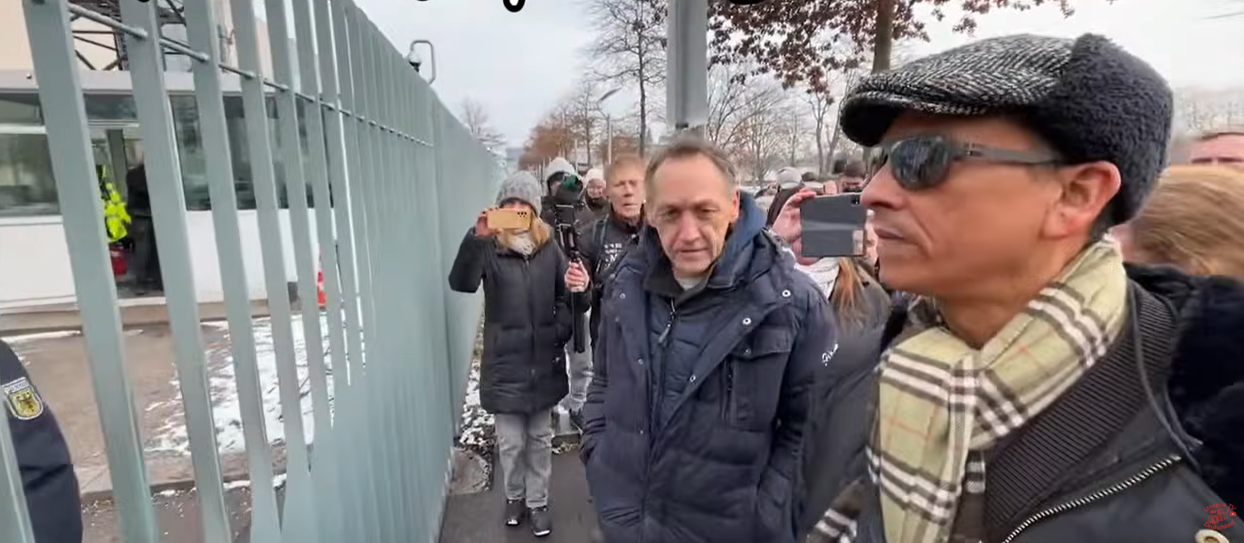 Xavier Naidoo will ins Kanzleramt.