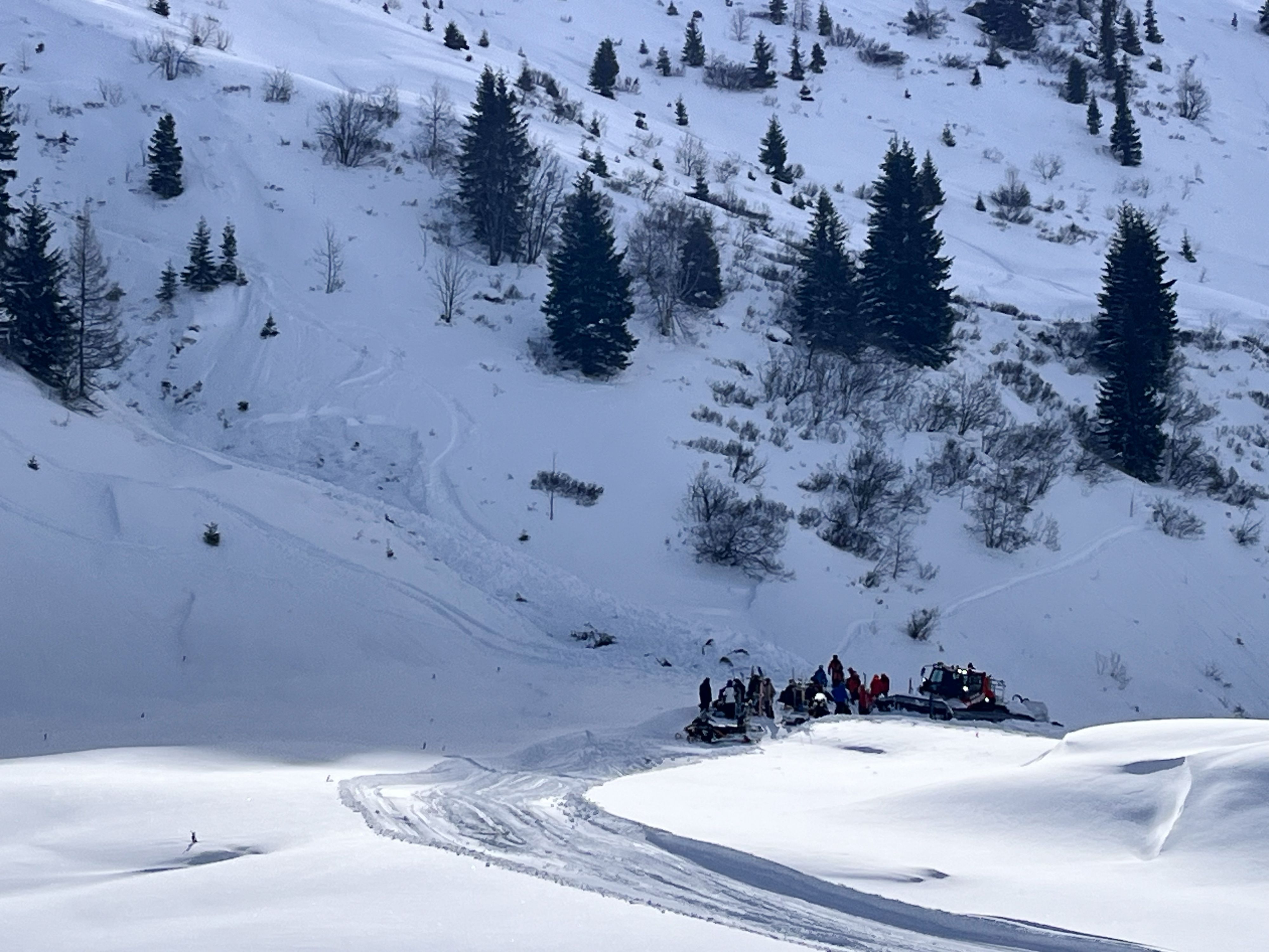 Am Samstag kam es erneut zu mehreren Lawinen-Einsätzen (Symbolbild)