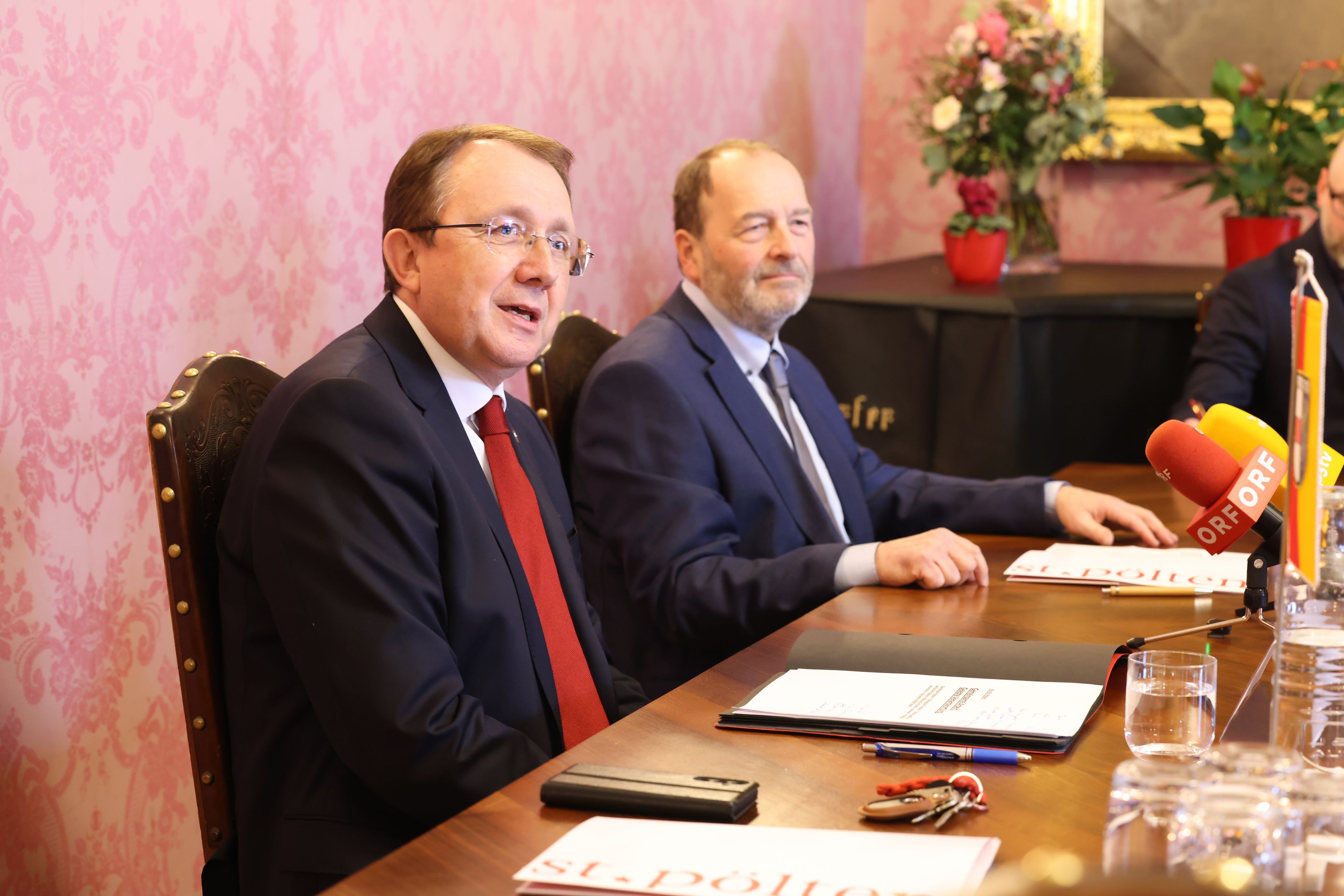 Matthias Stadler (SPÖ, l.) und Walter Heimerl-Lesnik (Grüne)