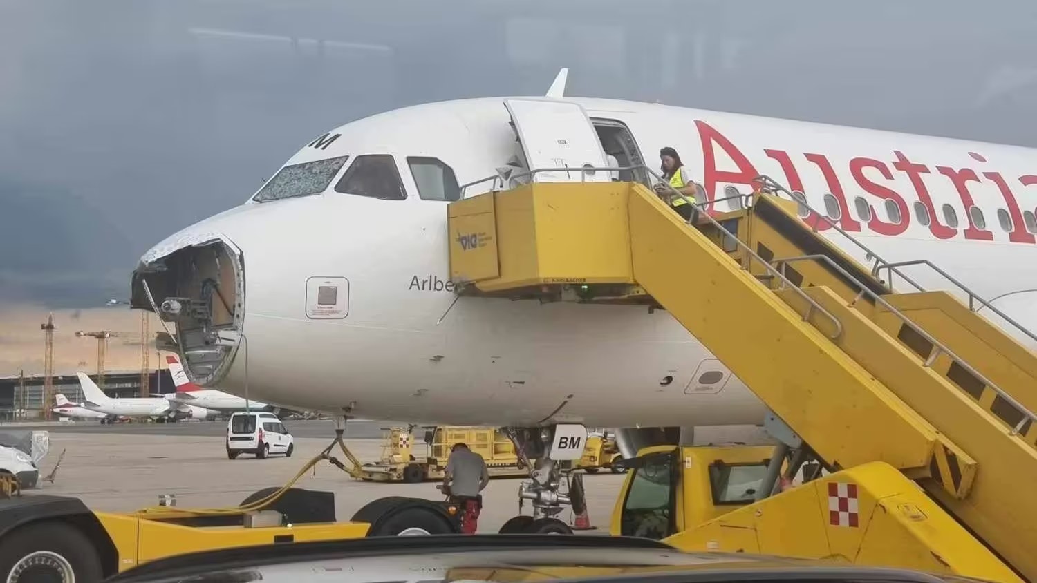 Der AUA-Jet wurde schwer beschädigt.