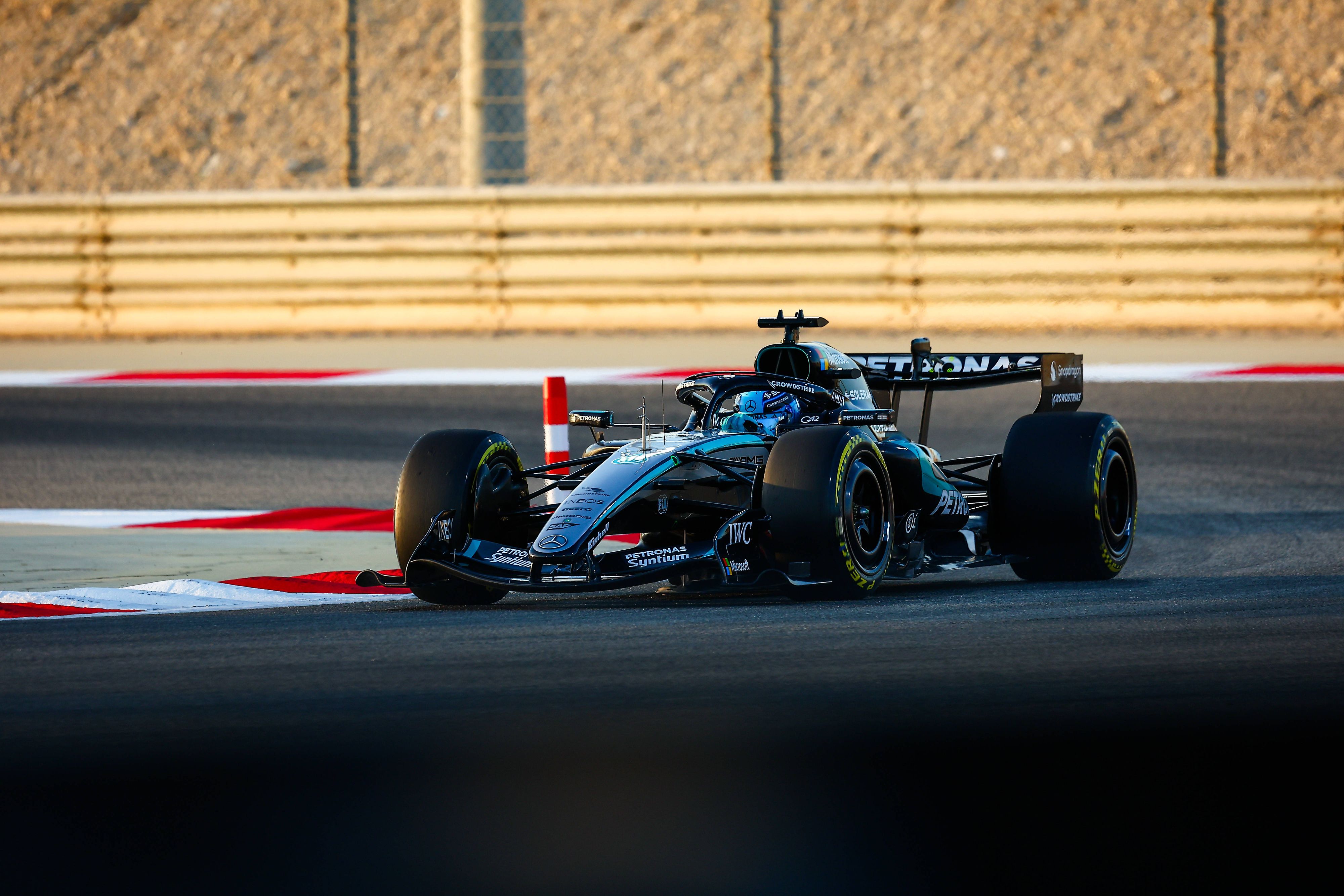 Die Tagesbestzeit zum Auftakt der letzten Testwoche in Bahrain fuhr Mercedes-Pilot George Russell