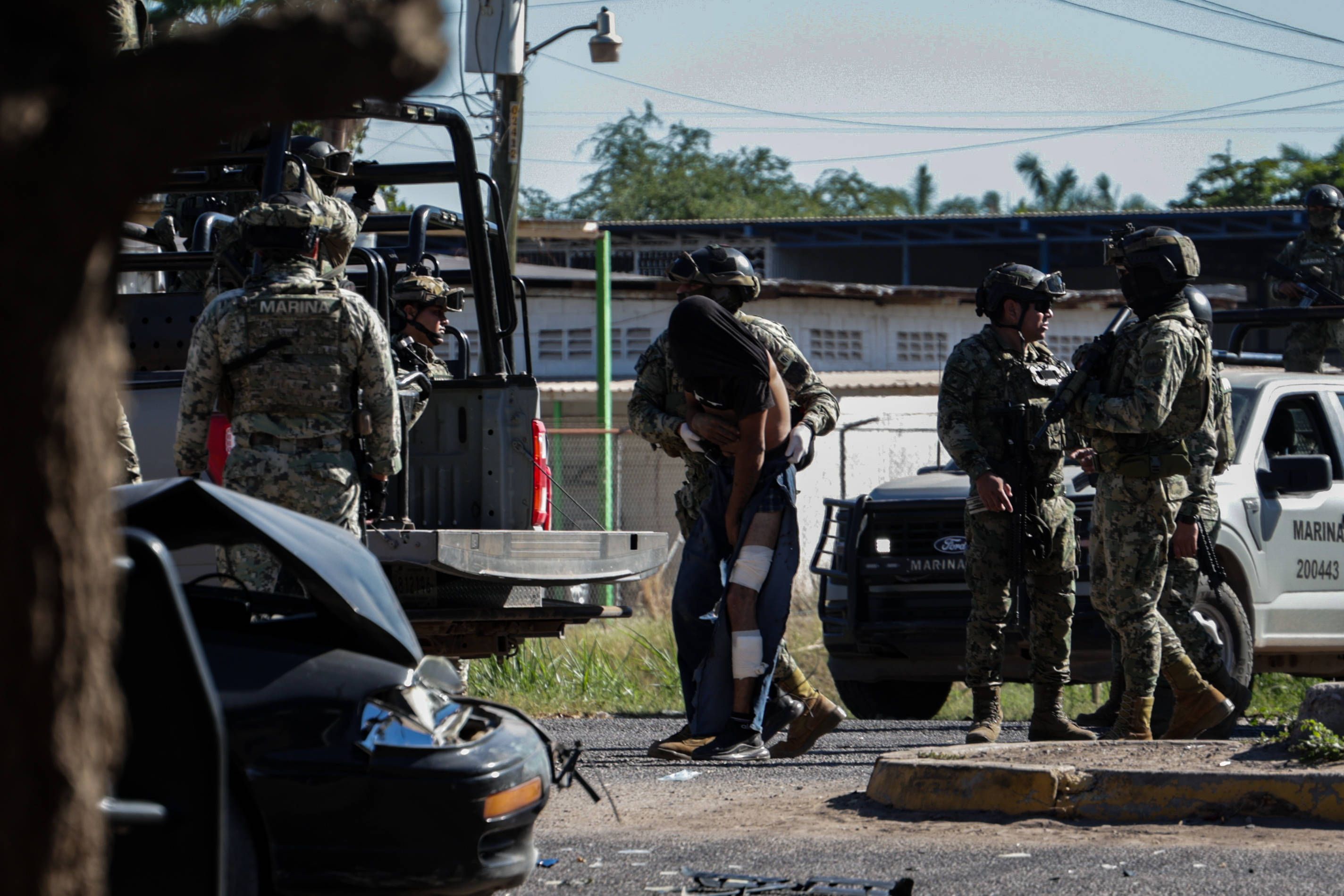 Die mexikanische Exekutive führt eine Person ab.