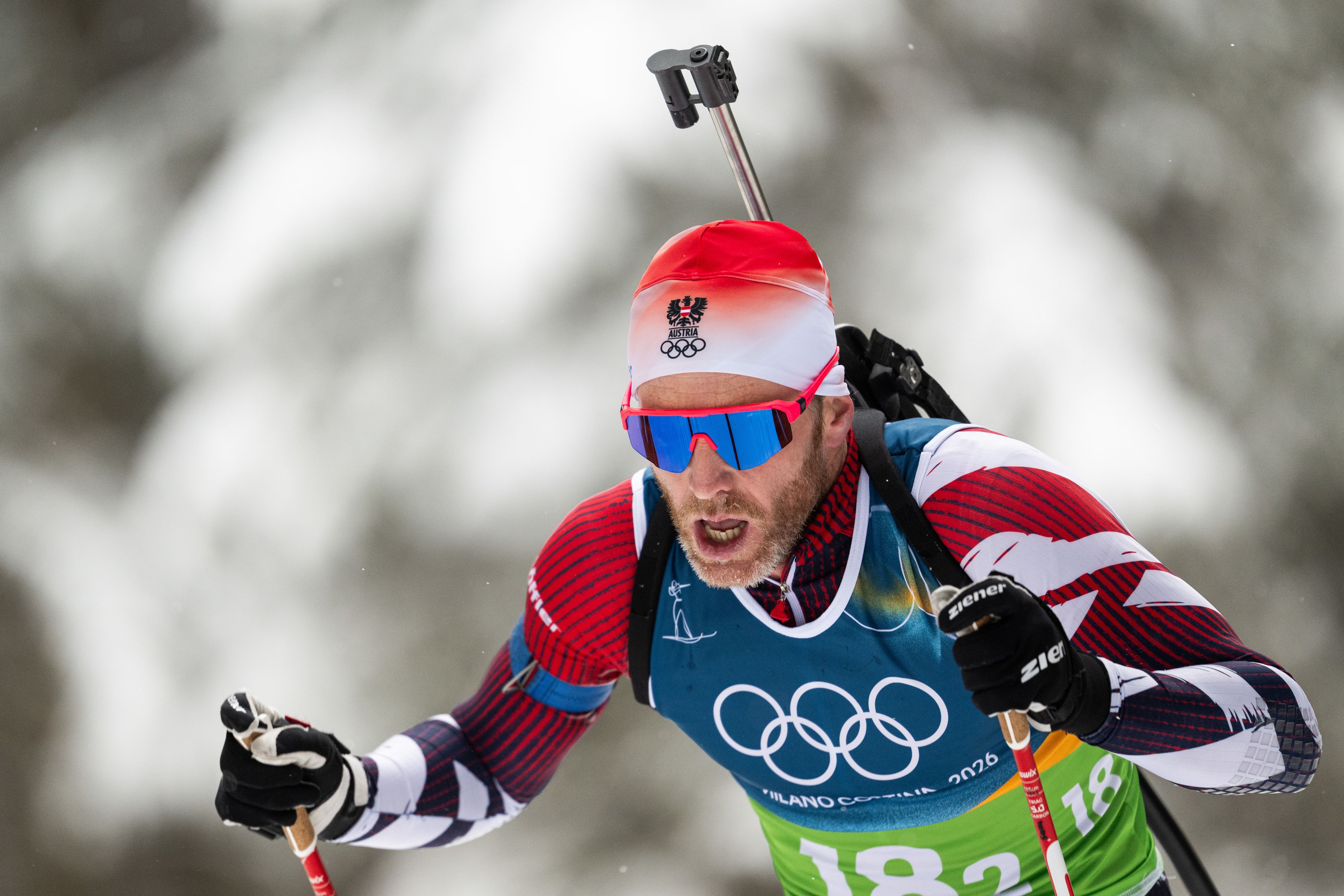 Österreichs Biathlon-Star Simon Eder. 