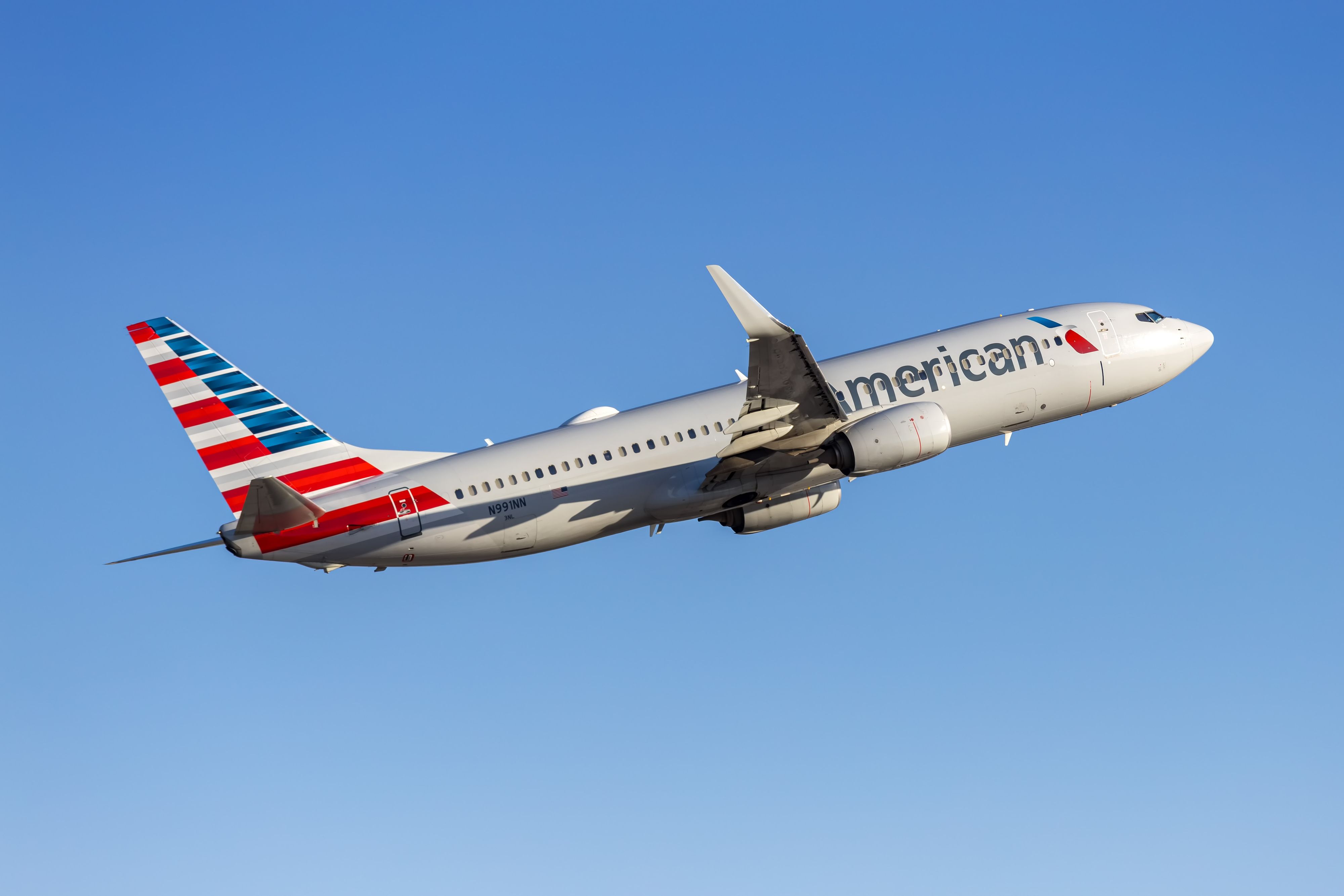 In manchen Fällen hätte der Flug auch ohne Sticker starten dürfen, aber nur, wenn die betroffene Sitzreihe gesperrt wird.