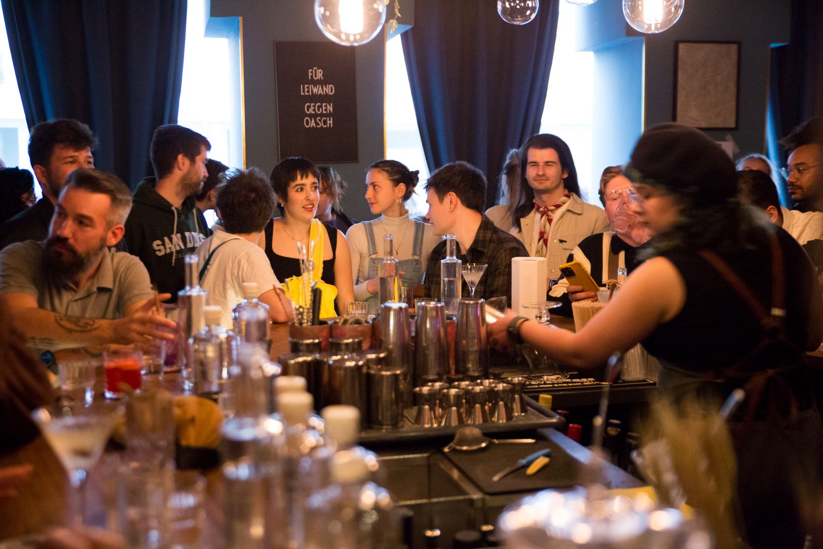 Cocktailparty zum Weltfrauentag in der 