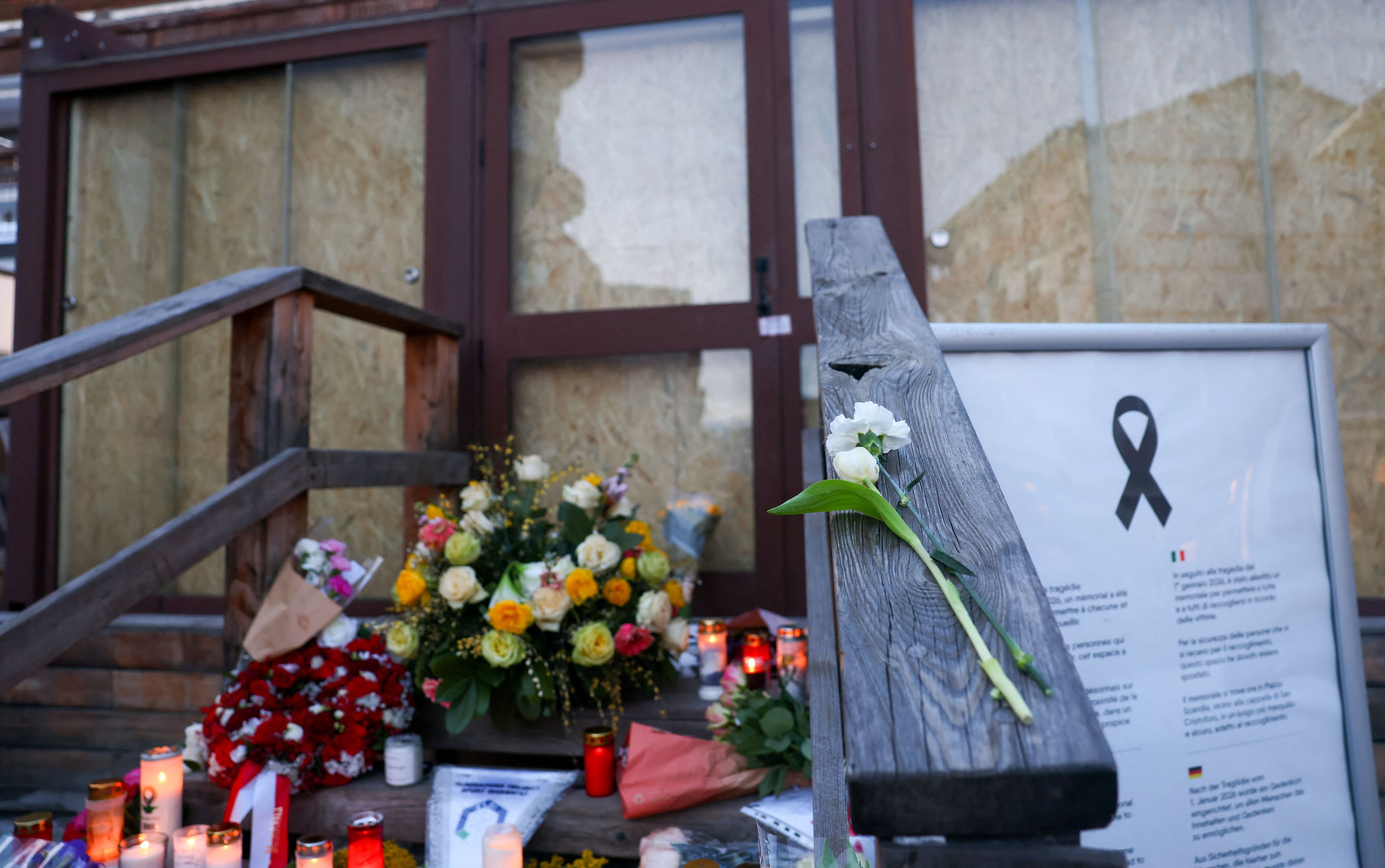 Vor der wurde den Opfern gedacht.