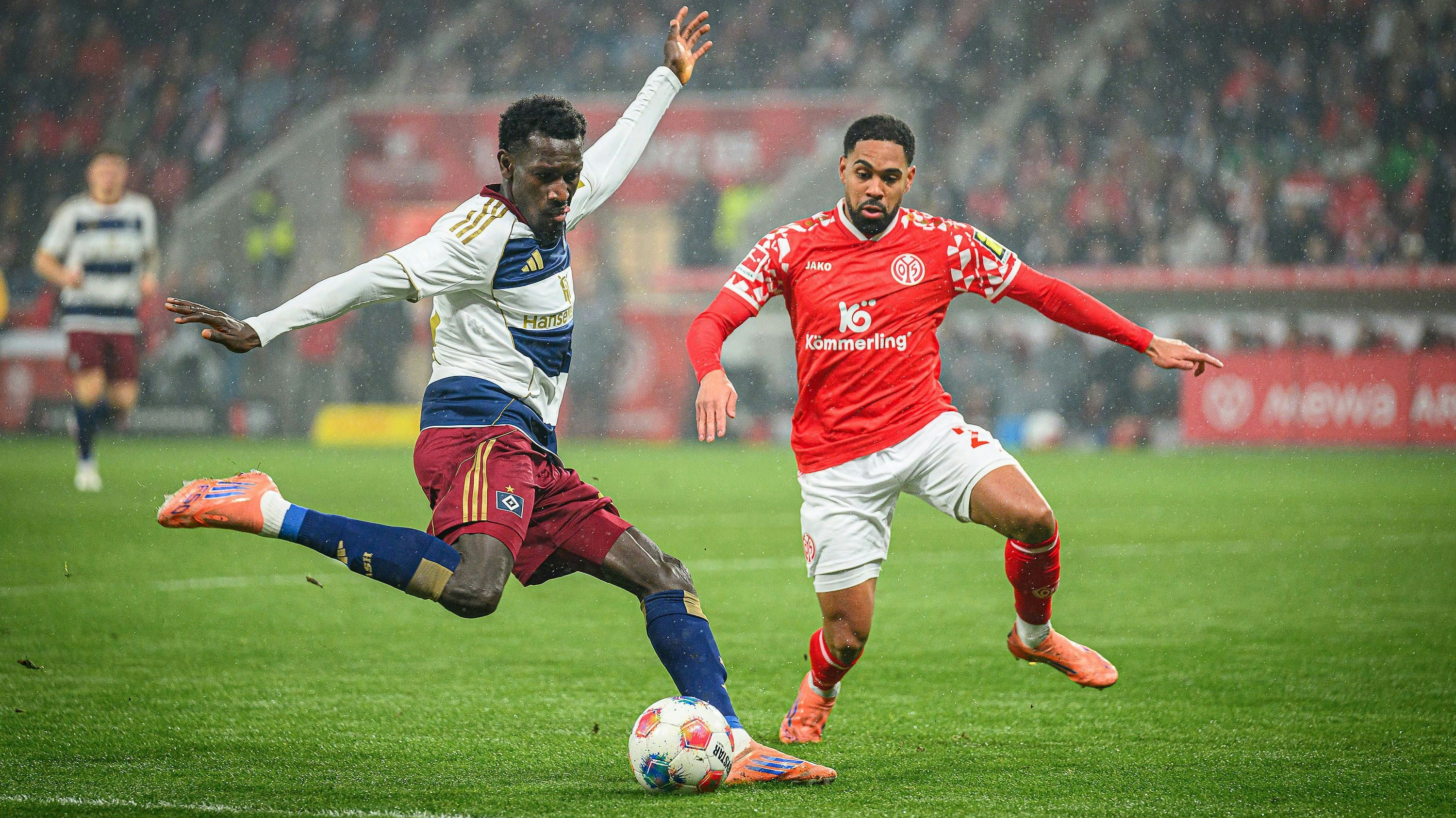 Fußball I Herren I Saison 2025-2026 I Bundesliga I 23. Spieltag I 1. FSV Mainz 05 - Hamburger SV I 20.02.2026 Bakery Jatta 18, Hamburger SV, Phillipp Mwene 2, 1. FSV Mainz 05 Mainz MEWA Arena Rheinland-Pfalz Deutschland *** Soccer I Men I Season 2025 2026 I Bundesliga I 23 Matchday I 1 FSV Mainz 05 Hamburger SV I 20 02 2026 Bakery Jatta 18, Hamburger SV , Phillipp Mwene 2, 1 FSV Mainz 05 Mainz MEWA Arena Rheinland Pfalz Germany Copyright: xLobecax/xHenningxRohlfsx