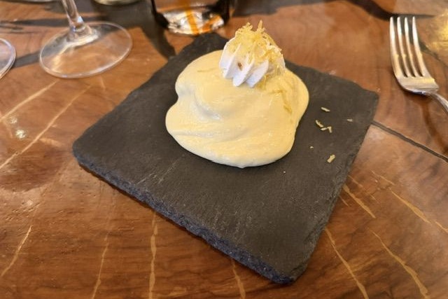 Zitronencreme: Amalfi ohne Pathos – aber mit Pointe