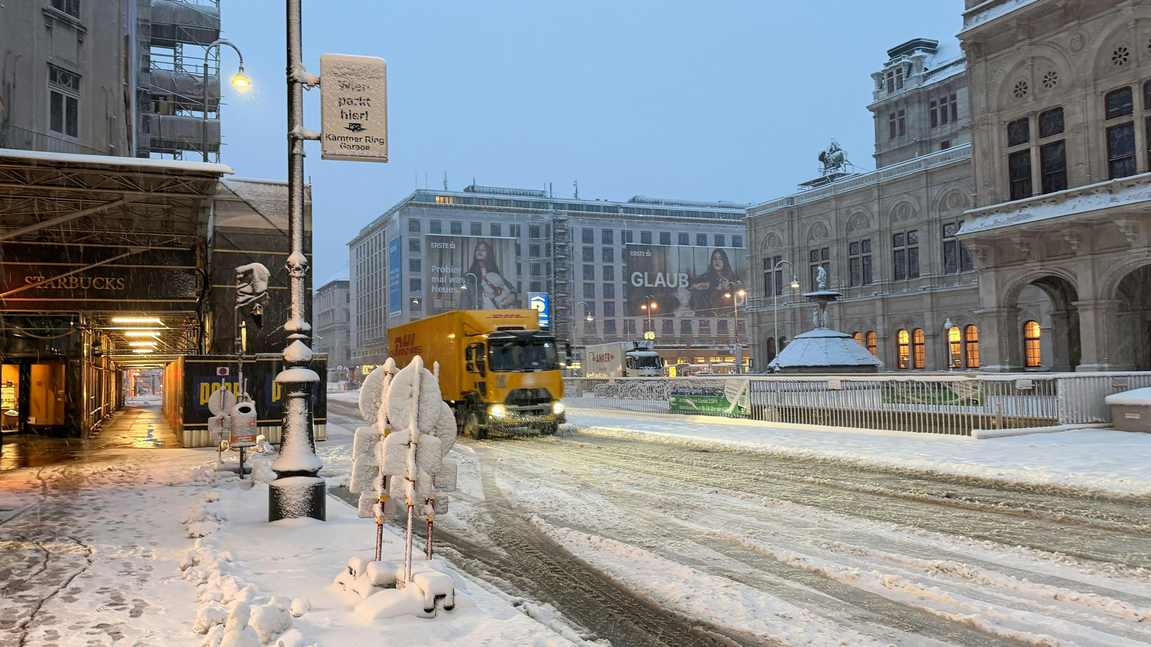Heute.at - Autofahrer sollen heute Fahrten unbedingt verschieben