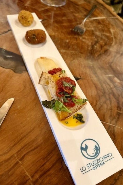 Stuzzichini: Der Moment, in dem <em>Der Connaisseur</em> kurz aufhört zu reden