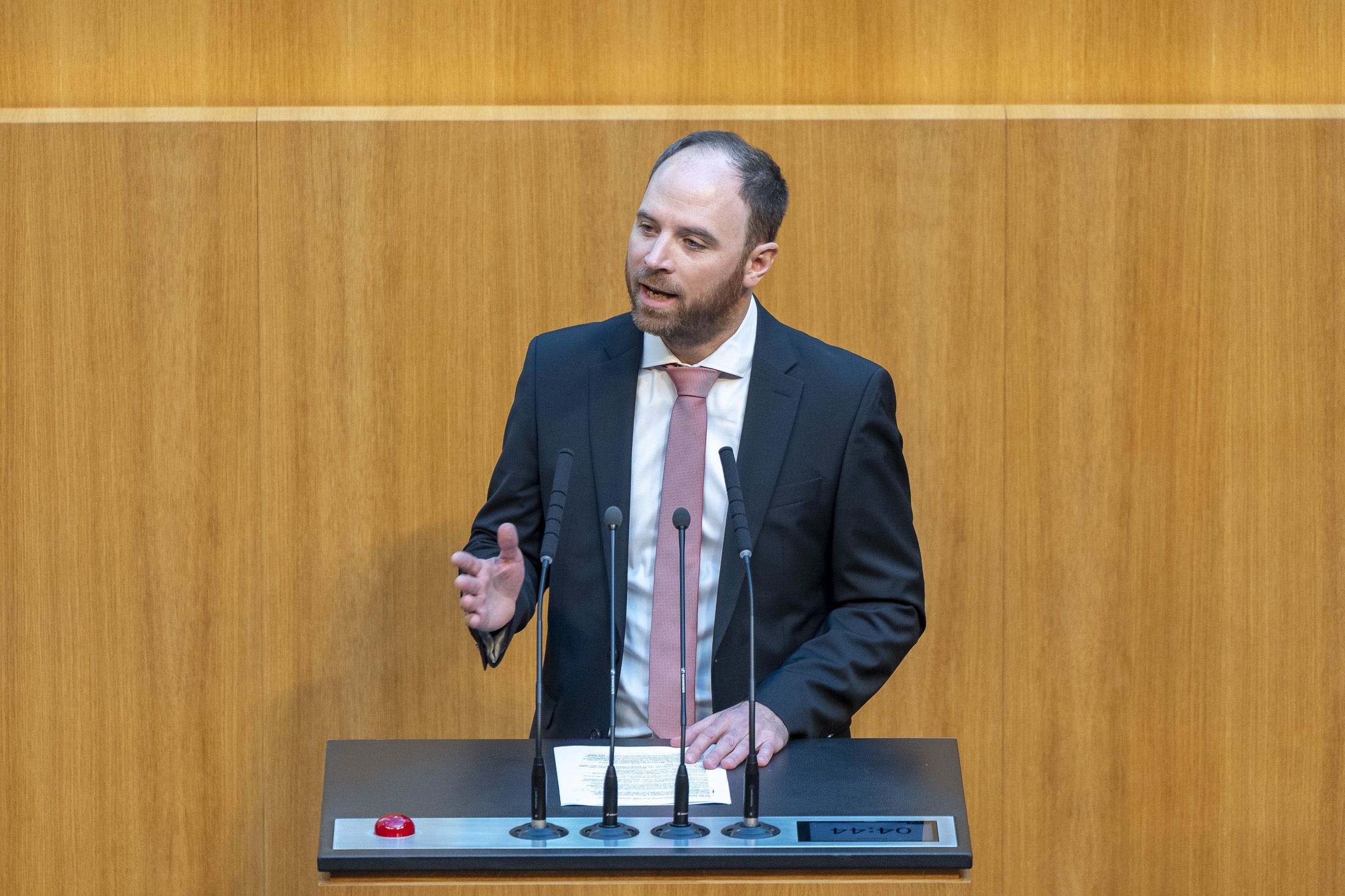 Klaus Seltenheim während einer Nationalratssitzung im März 2025.