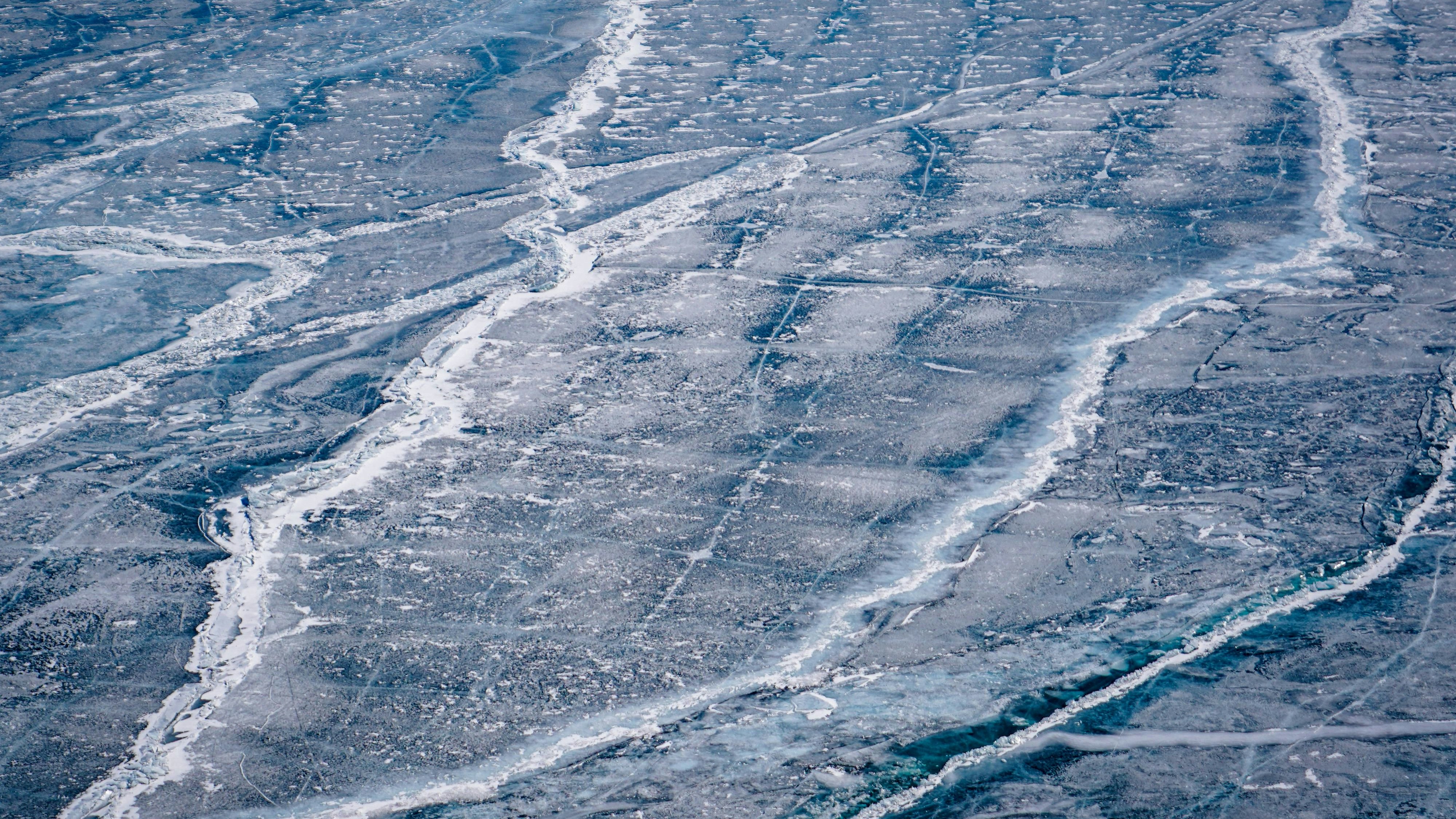 Am Baikalsee ist ein Bus eingebrochen. Sieben Touristen kamen dabei ums Leben. (Symbolbild)