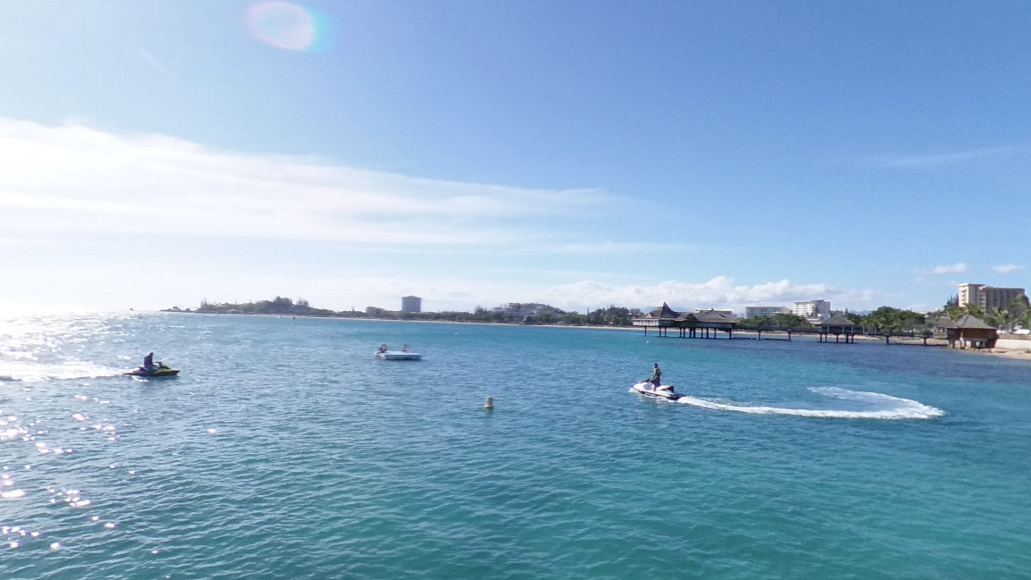 Für den Bergungseinsatz wurde der Strand von Anse-Vata im Süden von Nouméa gesperrt.