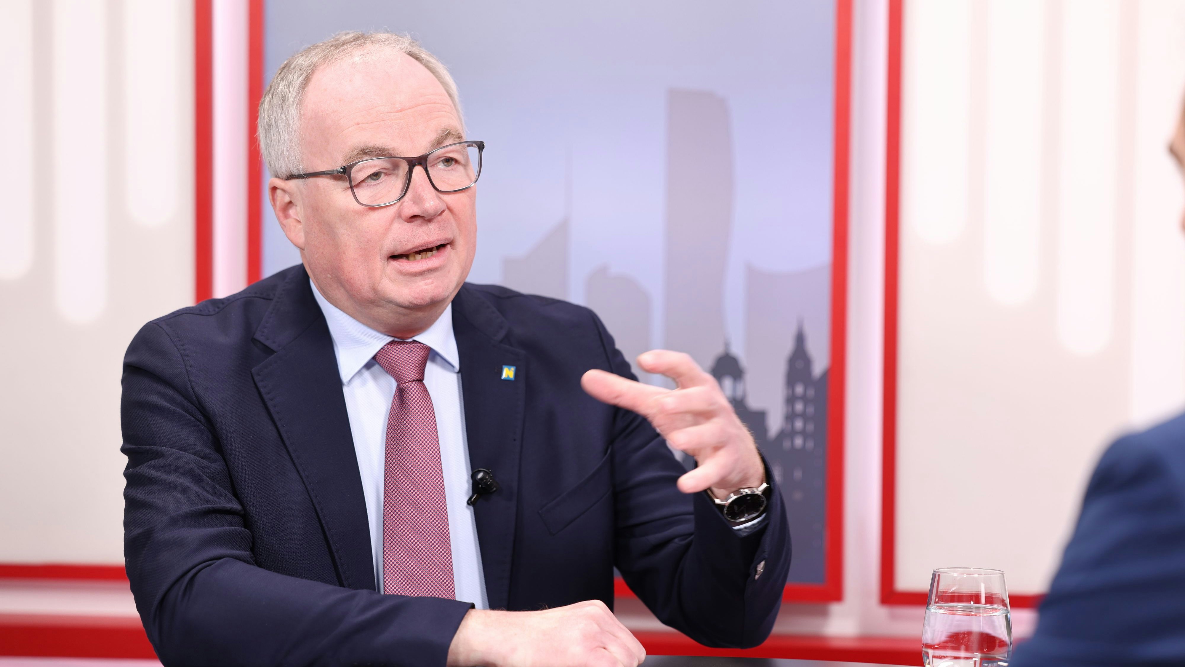 Heute.at - Pernkopf fordert Senkung der Steuern auf Sprit