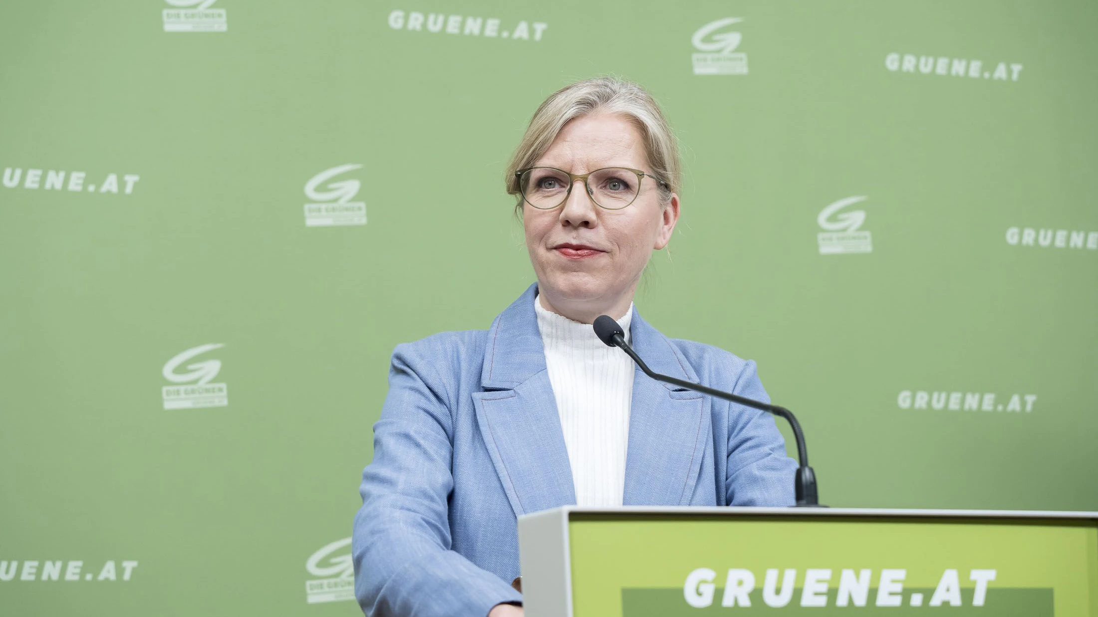 pressekonferenz mit der vorsitzenden der grünen leonore gewessler zum thema plenarvorschau und allgemeines, 20251209 foto: helmut graf/tageszeitung heute