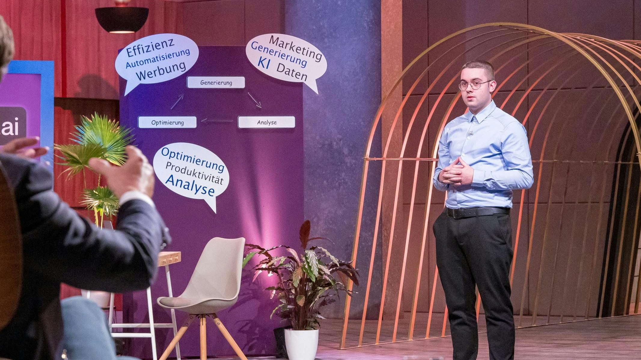 Heute.at - Möchte aussprechen: 18-Jähriger legt sich mit IHM an