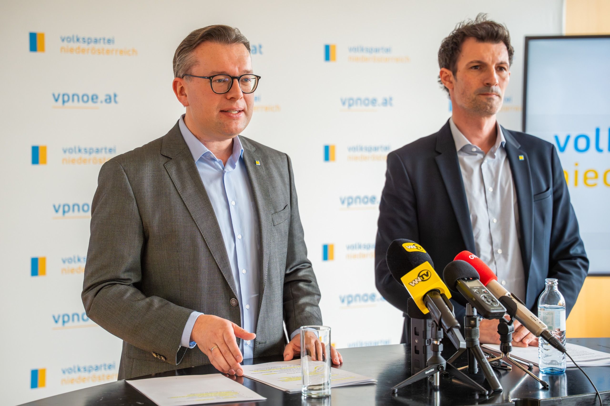 VPNÖ-Landesgeschäftsführer LAbg. Matthias Zauner und VPNÖ-Bildungssprecher LAbg. René Lobner 