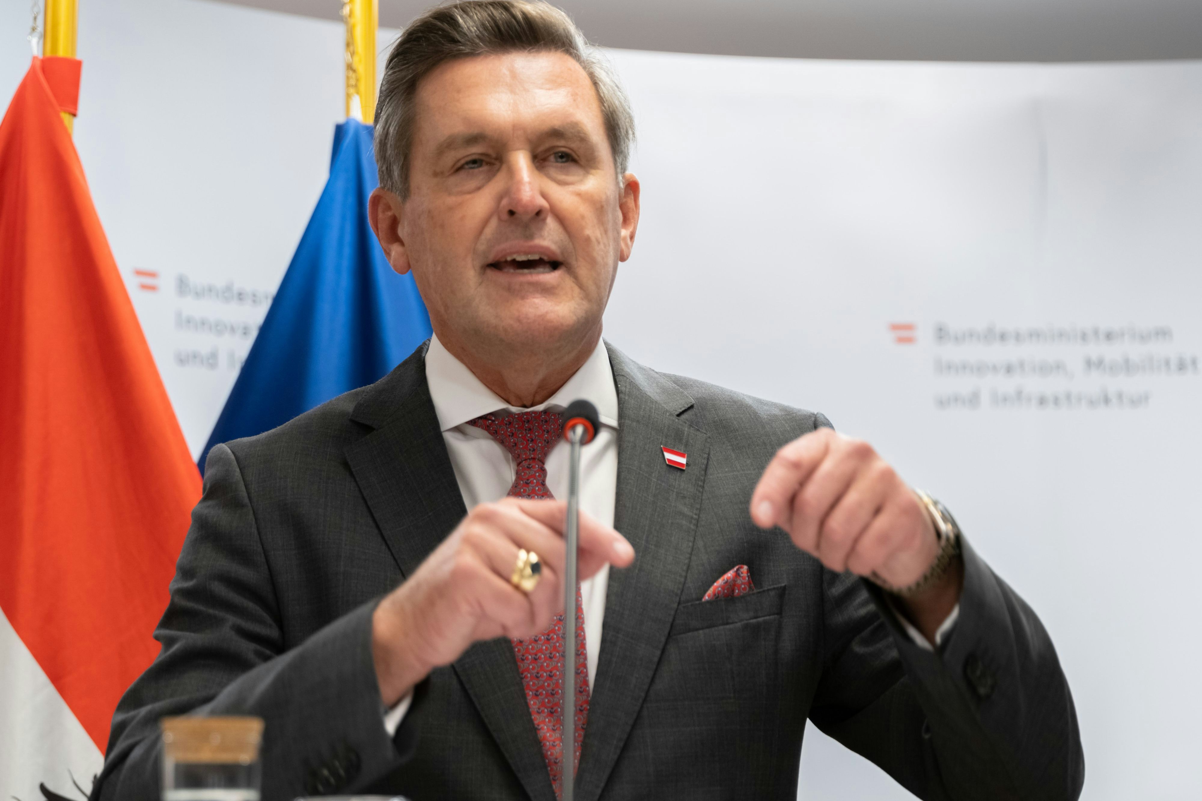 Minister Peter Hanke: "Das Verkehrsministerium begrüßt grundsätzlich alle Ideen, die zur Verkehrssicherheit beitragen"