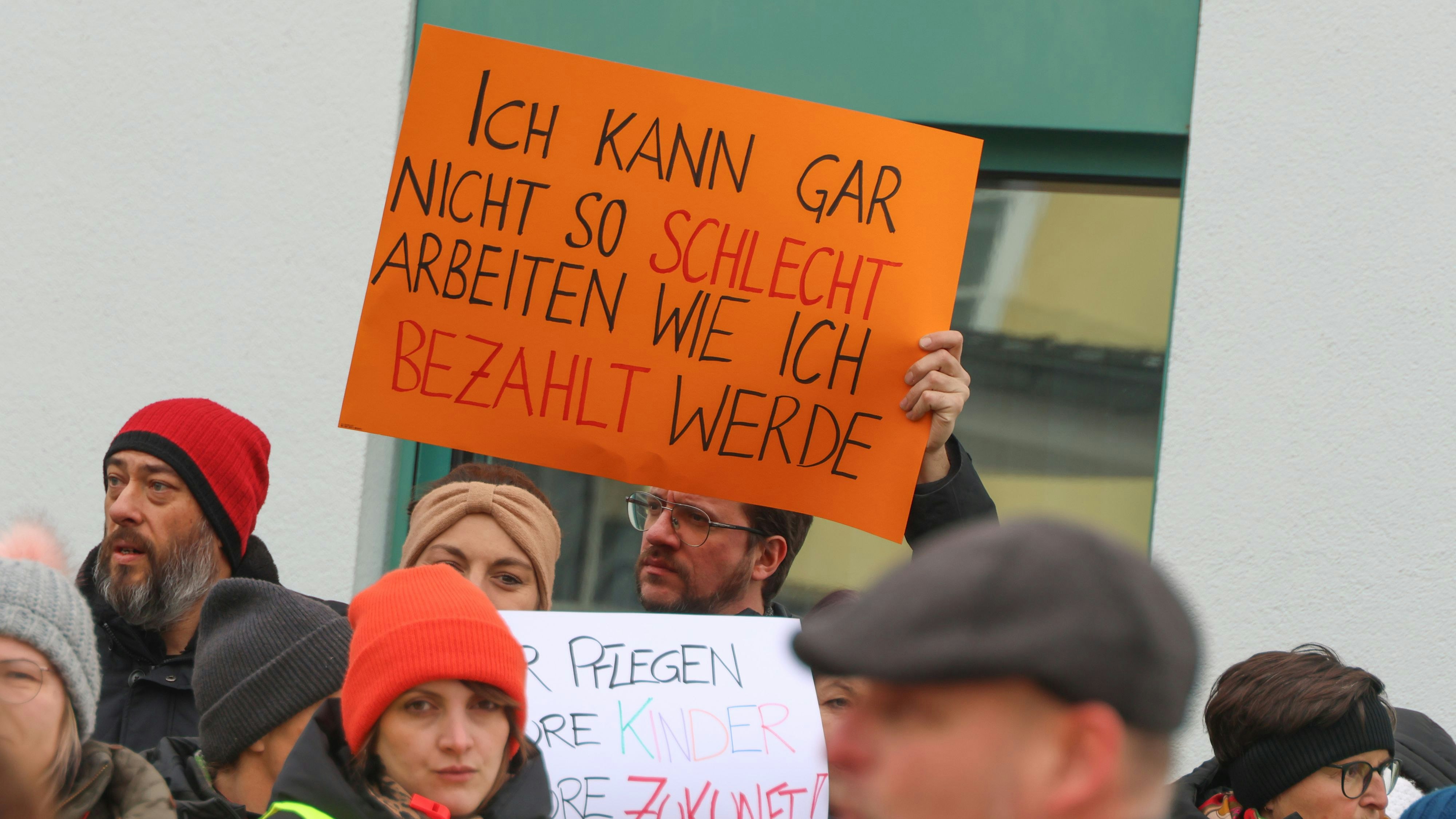 Schon am 22. Jänner beteiligten sich fast alle OÖ-Ordensspitäler am Streik. Am 3. März könnte es wieder so weit kommen.